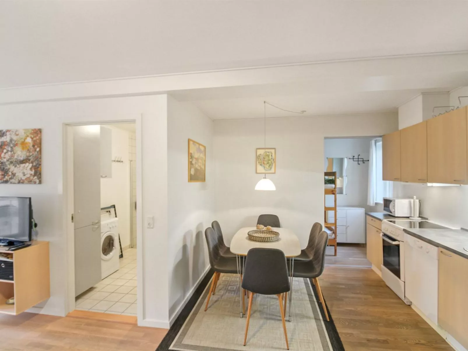 "Gjuro" - 50m from the sea-Drinnen