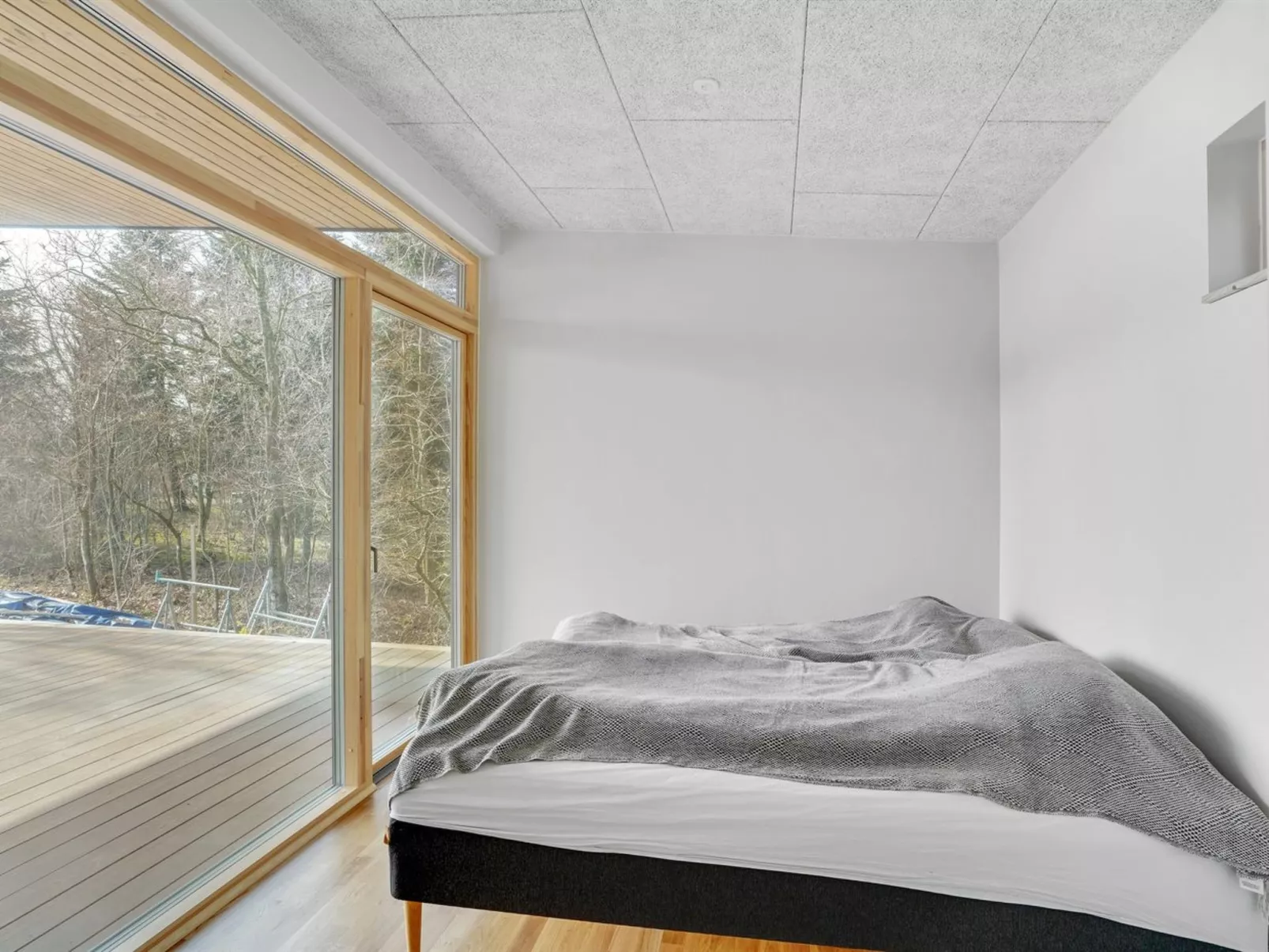 "Haubert" - 500m to the fjord-Dedans