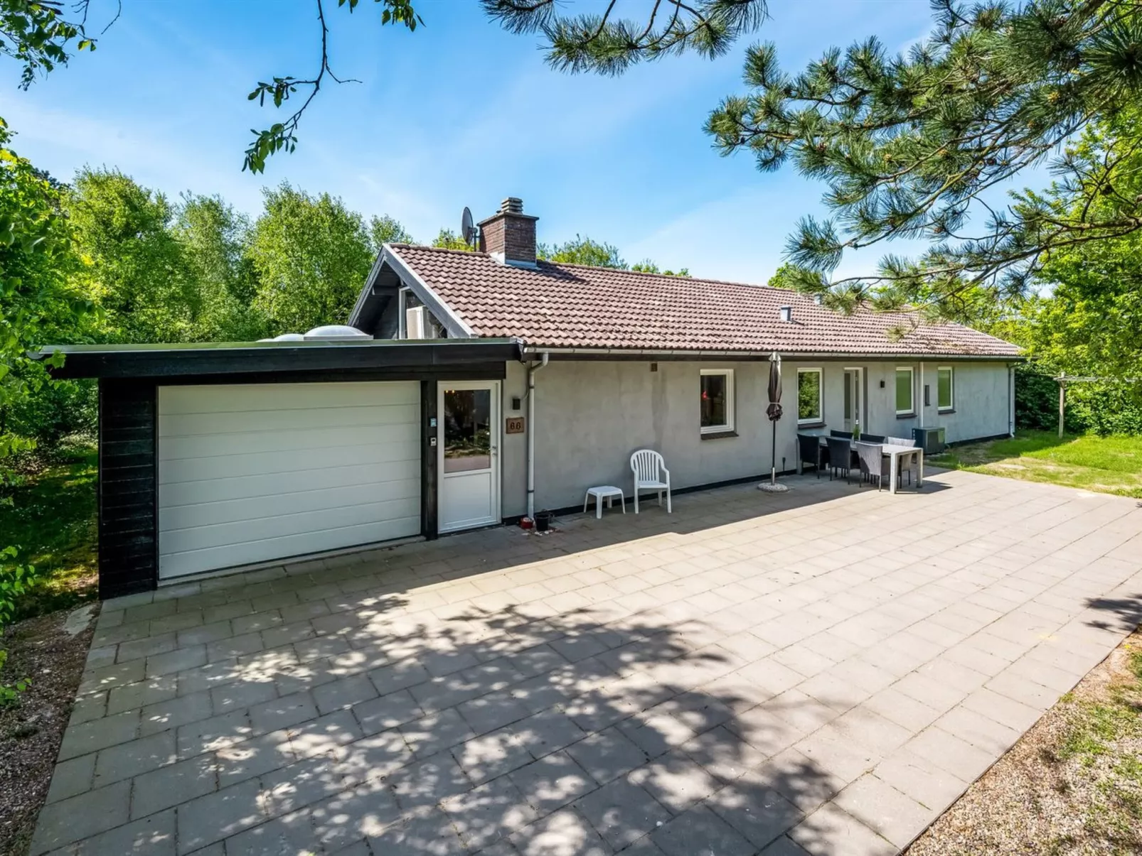 "Aarni" - 250m to the fjord-Outside