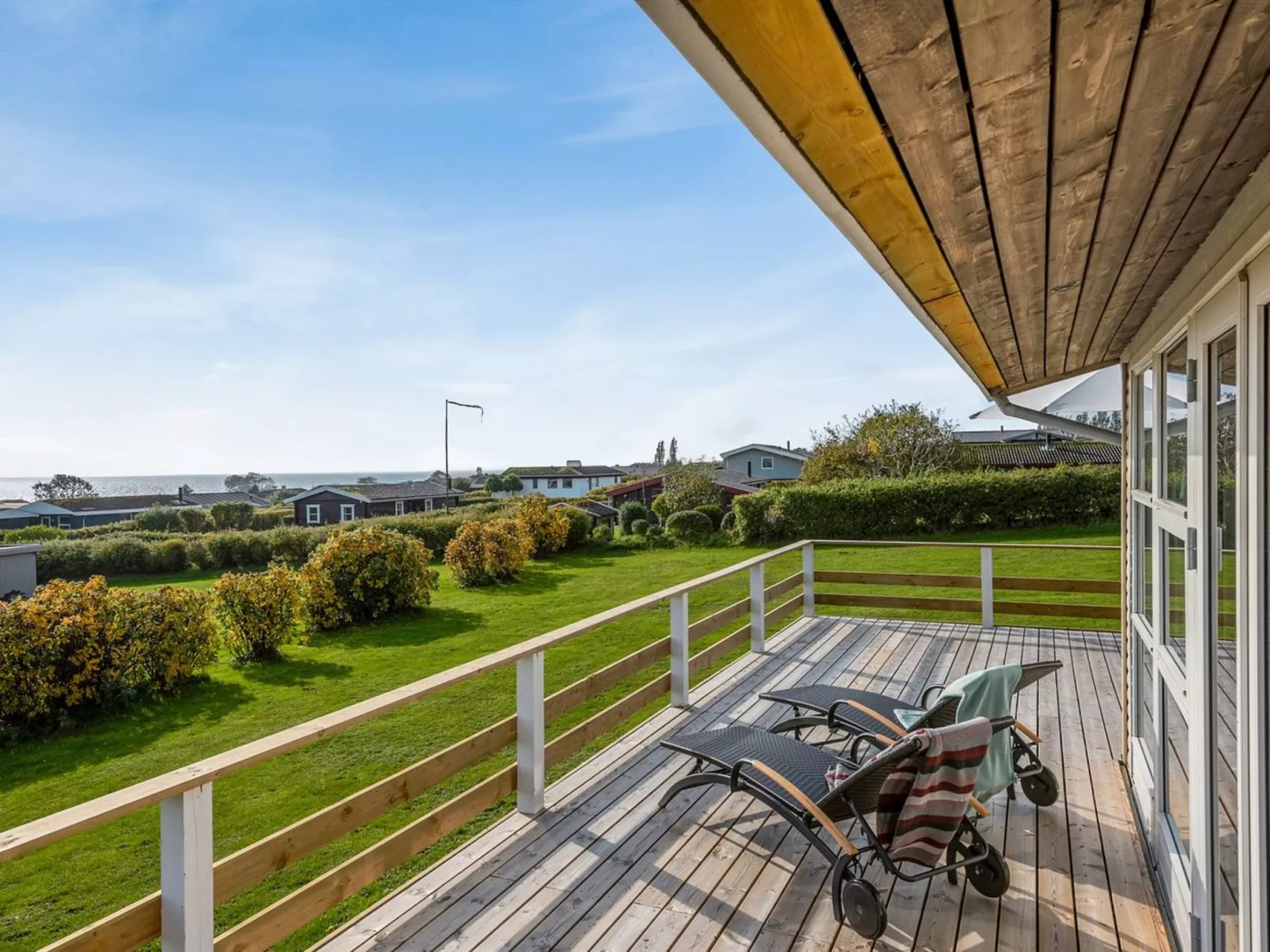 "Arton" - 300m from the sea-Outside