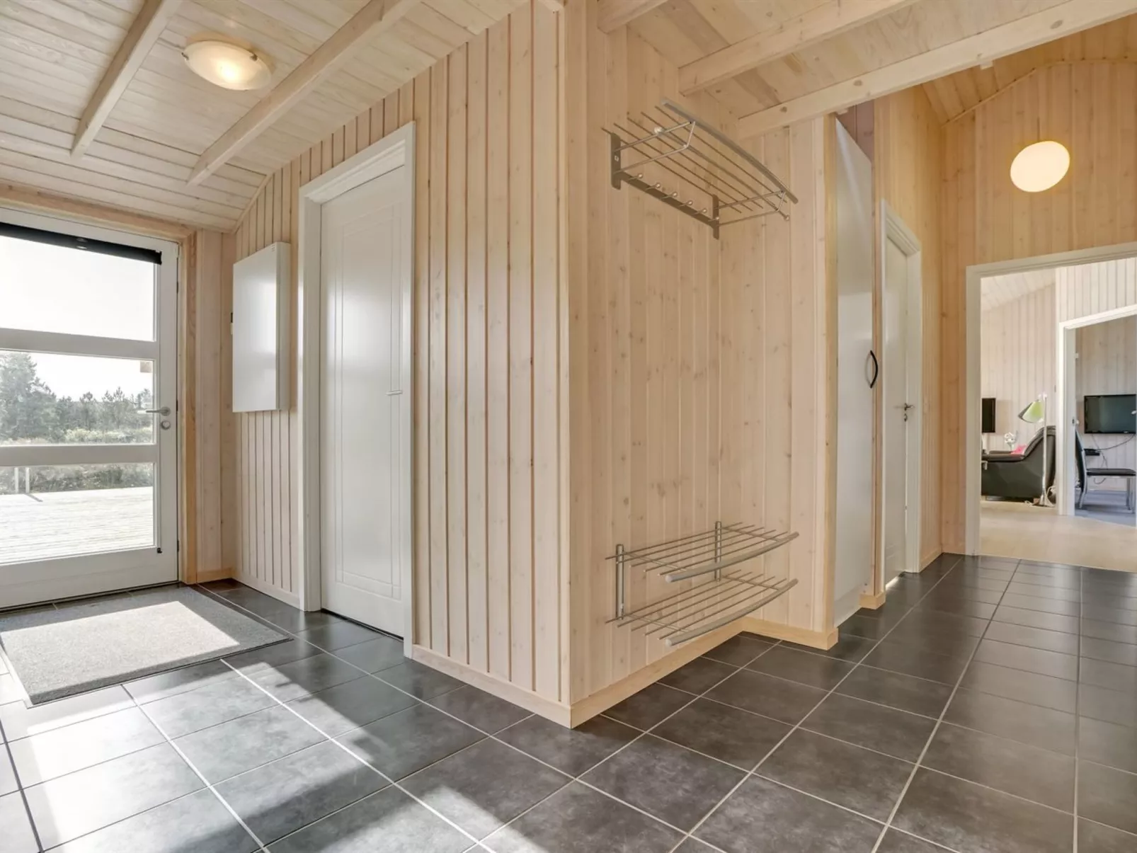 "Haghbarth" - 2.3km from the sea-Inside