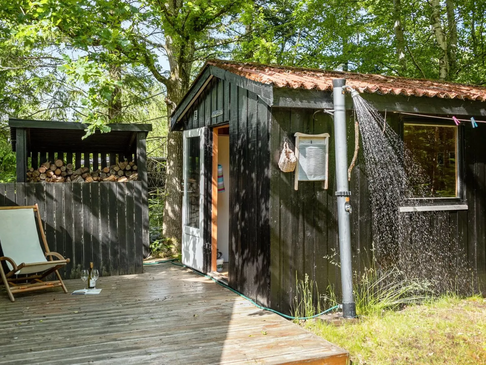 "Alika" - 200m to the fjord-Outside