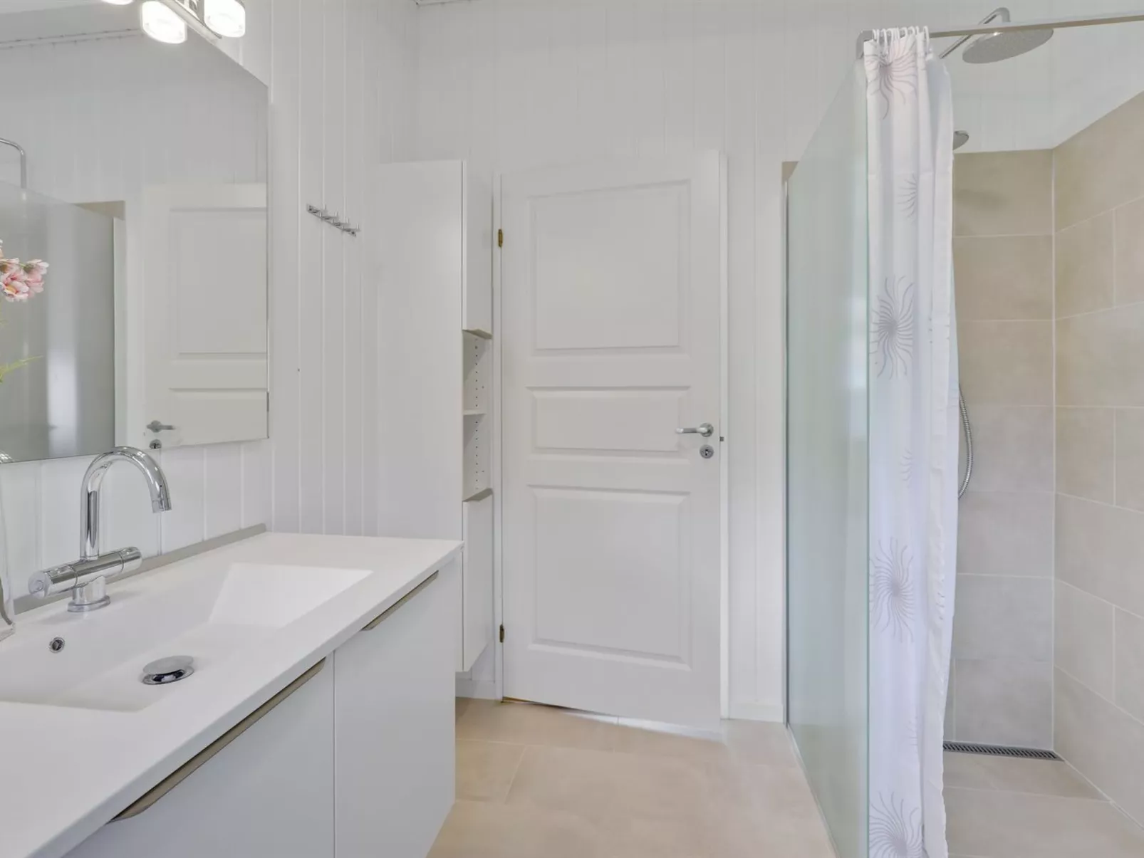 "Botolphus" - 20m from the sea-Dedans