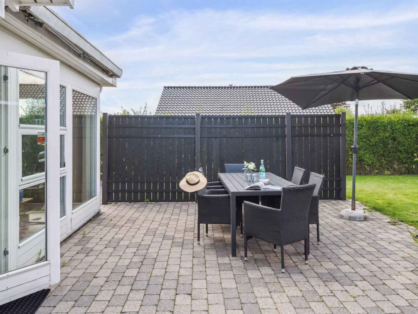 "Mena" - 200m from the sea-Outside