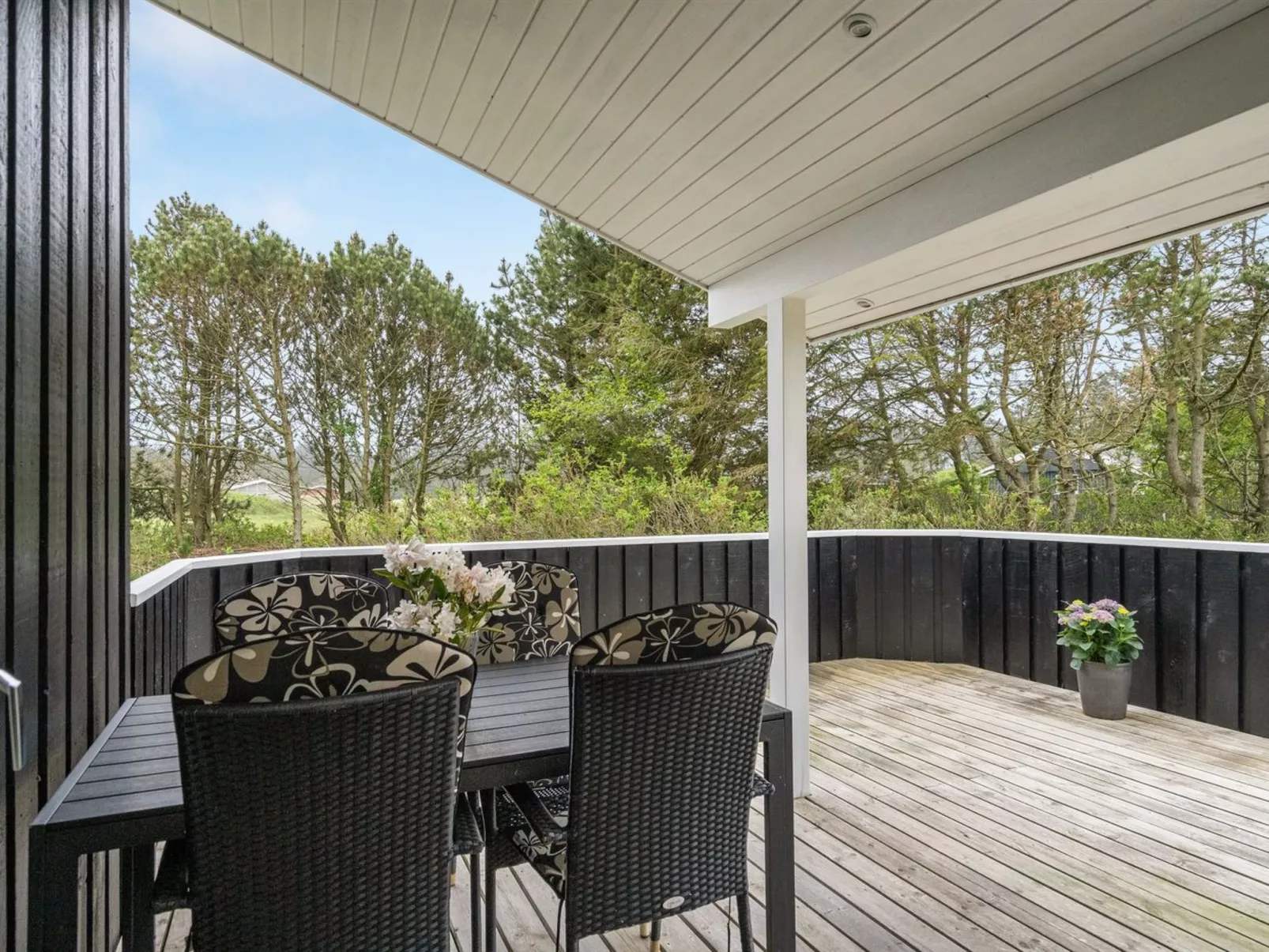 "Jara" - 700m from the sea-Draußen