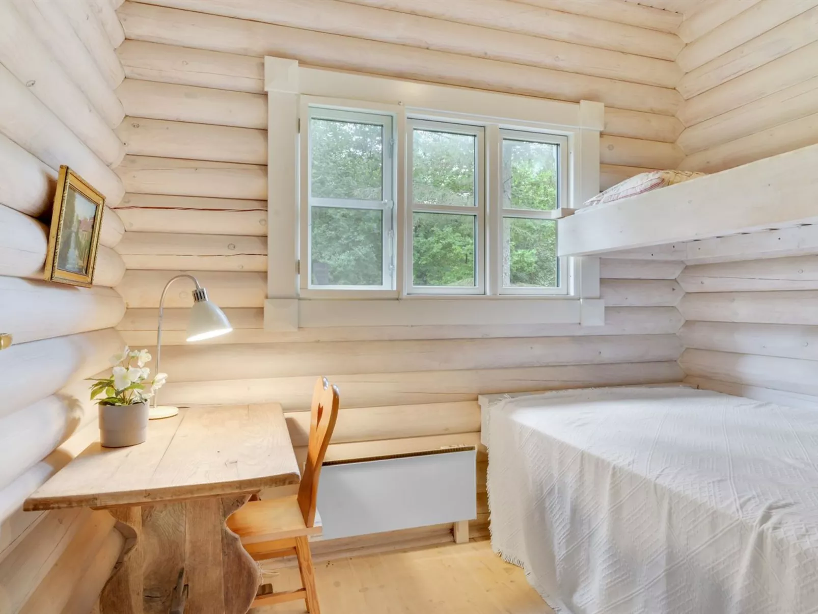 "Erika" - 250m from the sea-Inside