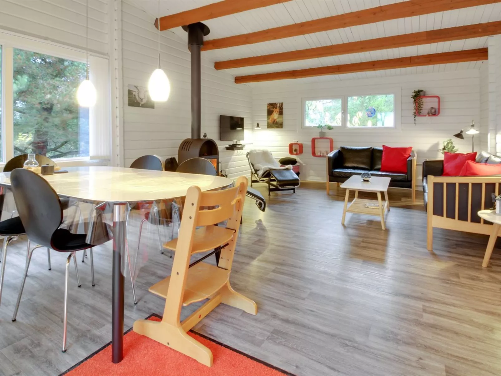 "Odsten" - 1km from the sea-Inside