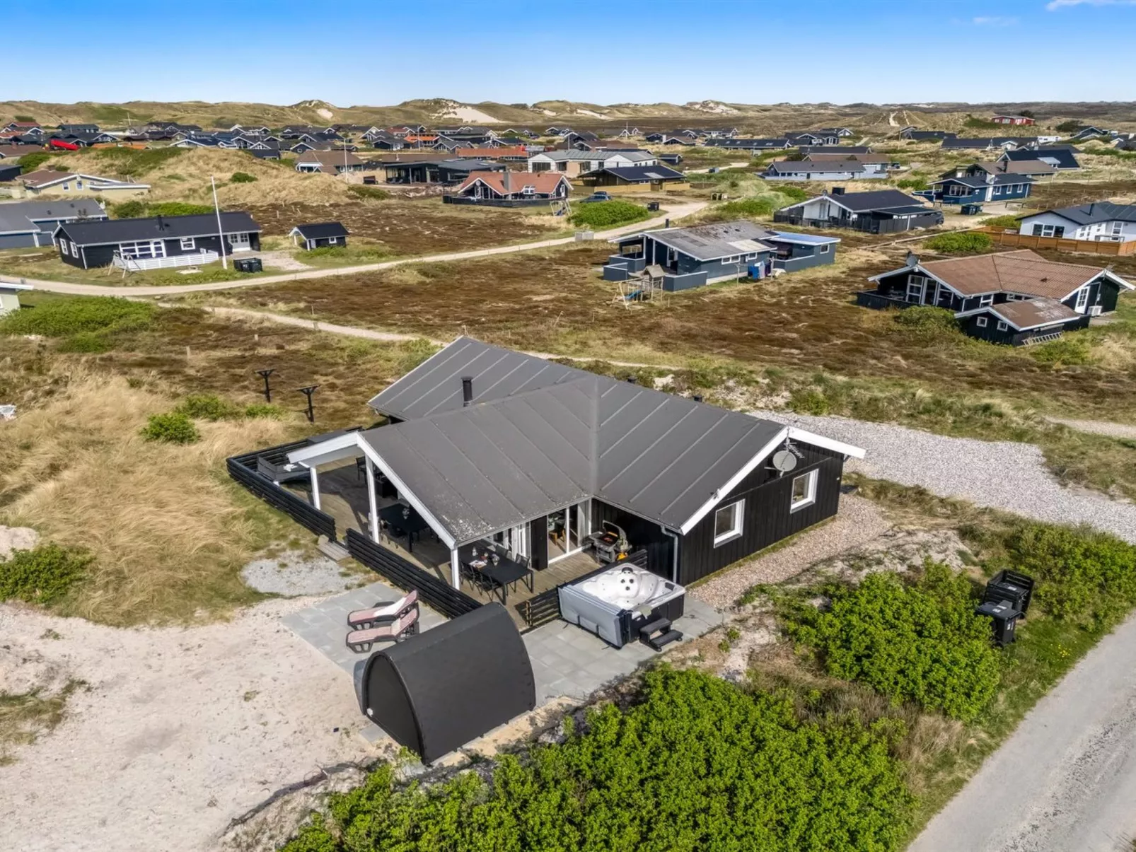 "Sibyll" -  from the sea-Draußen