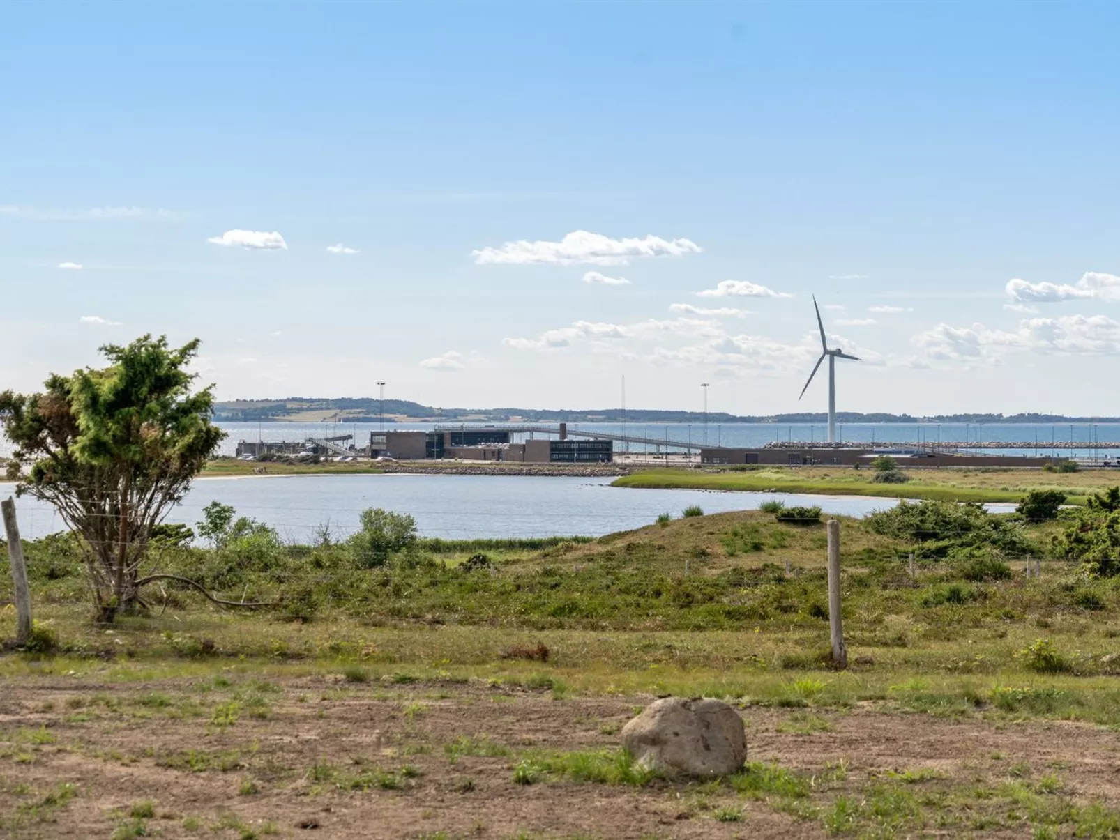 "Rickmer" - 200m from the sea-Outside