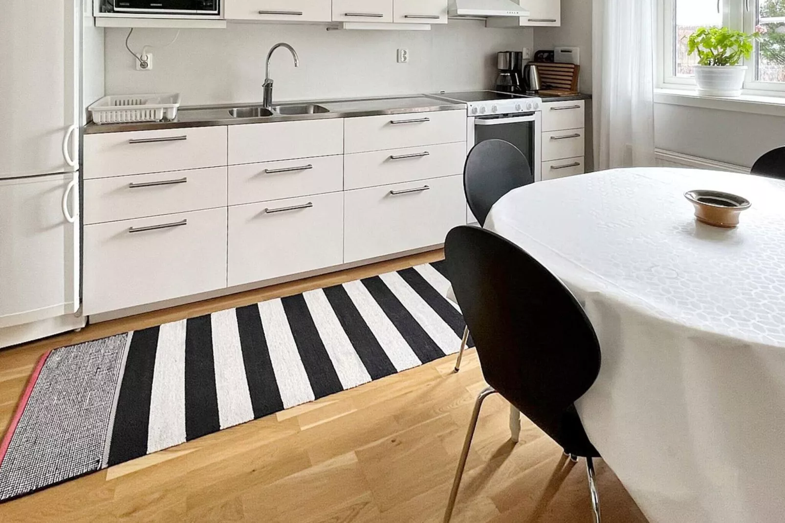 6 person holiday home in YNGSJÖ, SVERIGE-By Traum-Indoor