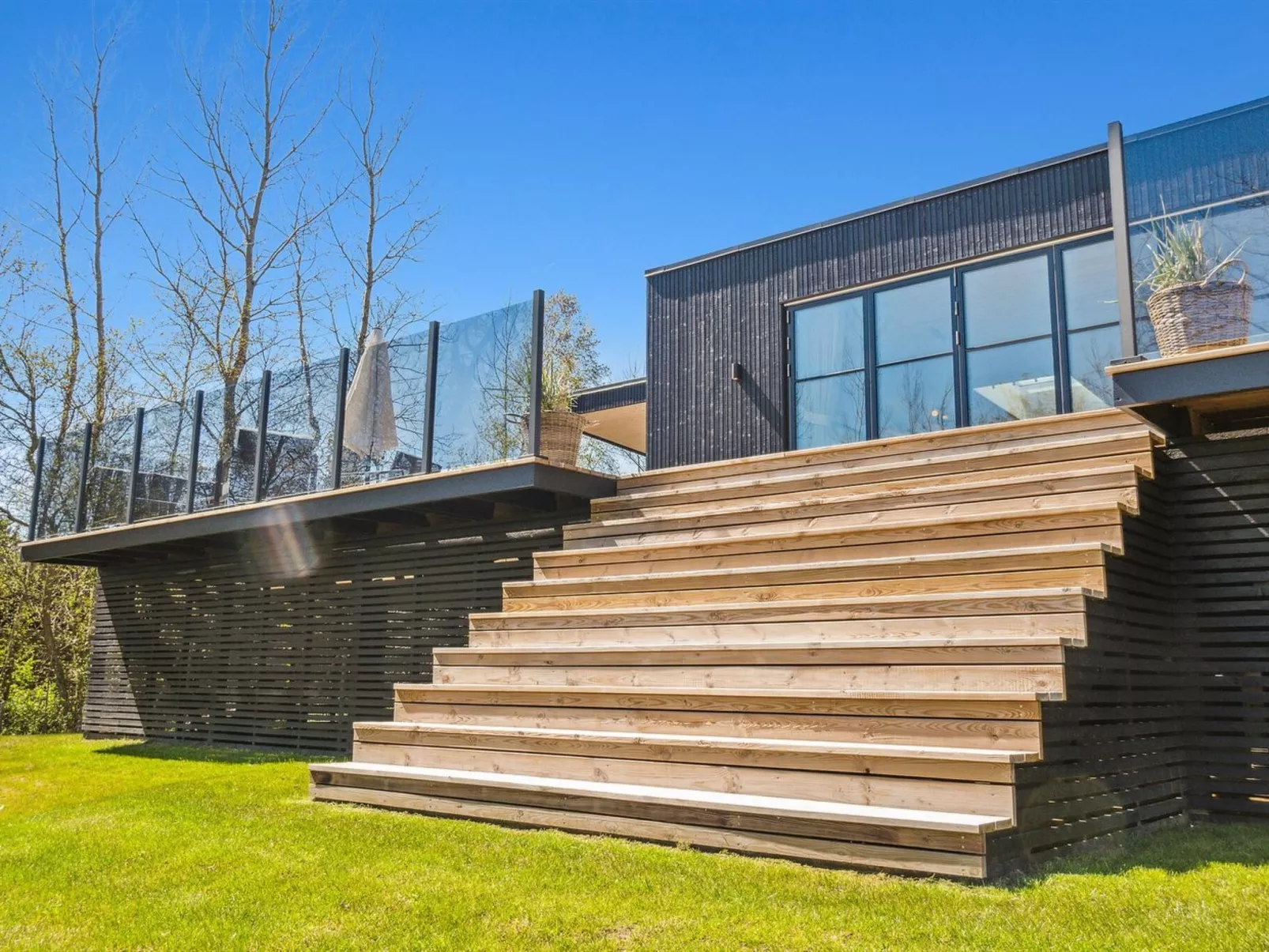 "Engli" - 90m from the sea-Outside