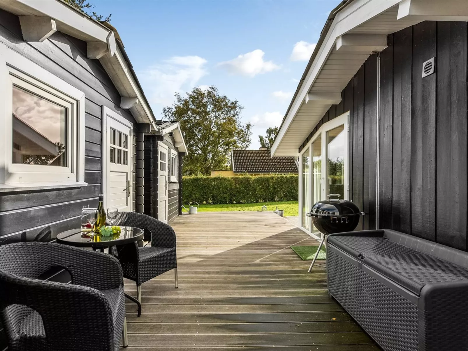 "Florina" - 700m from the sea-Draußen