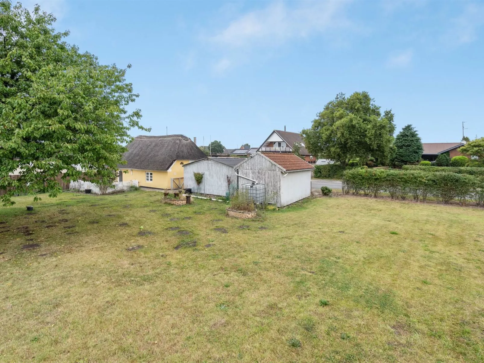 "Miko" - 19km from the sea-Outside