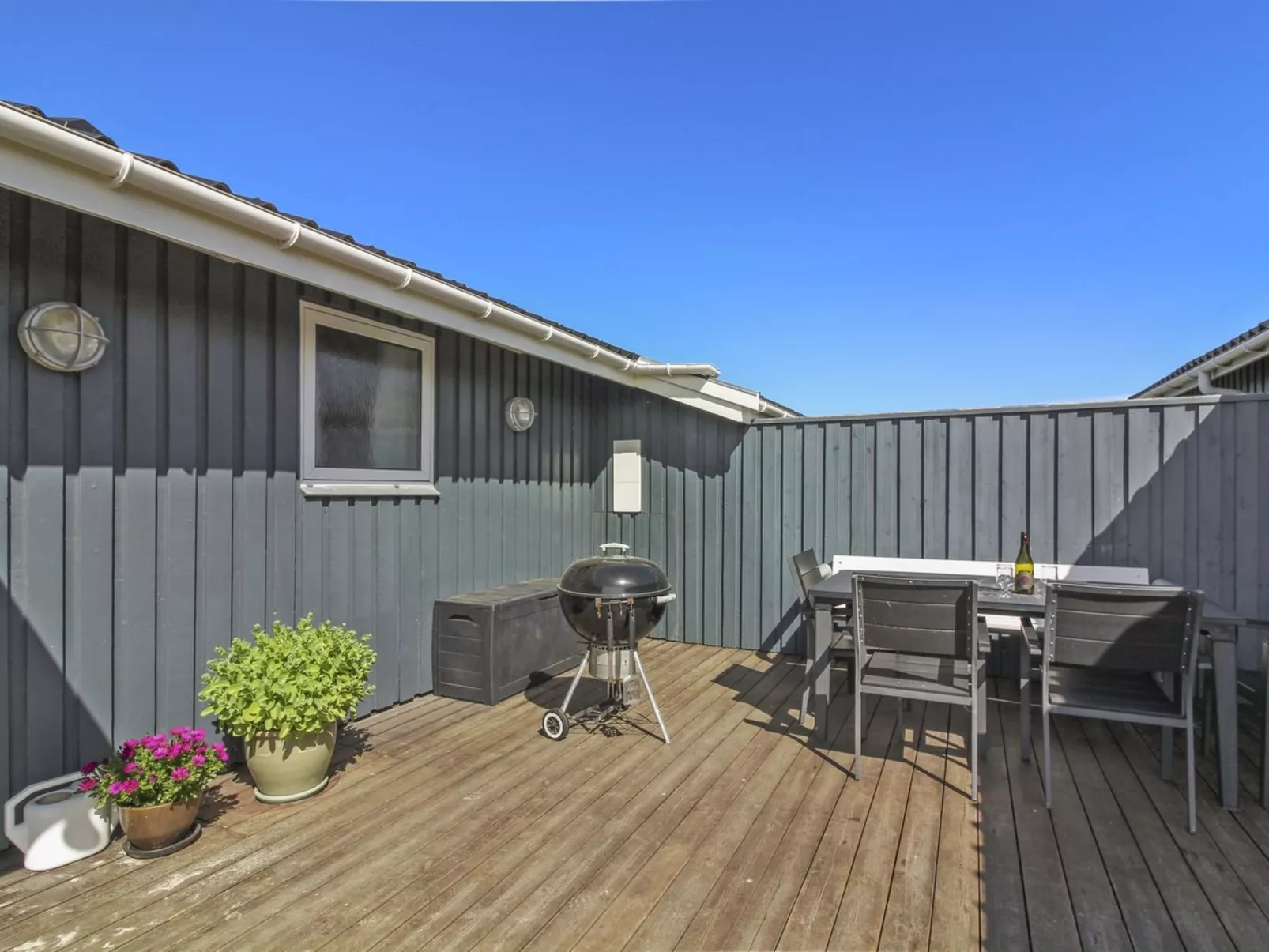 "Marne" - 500m from the sea-Outside