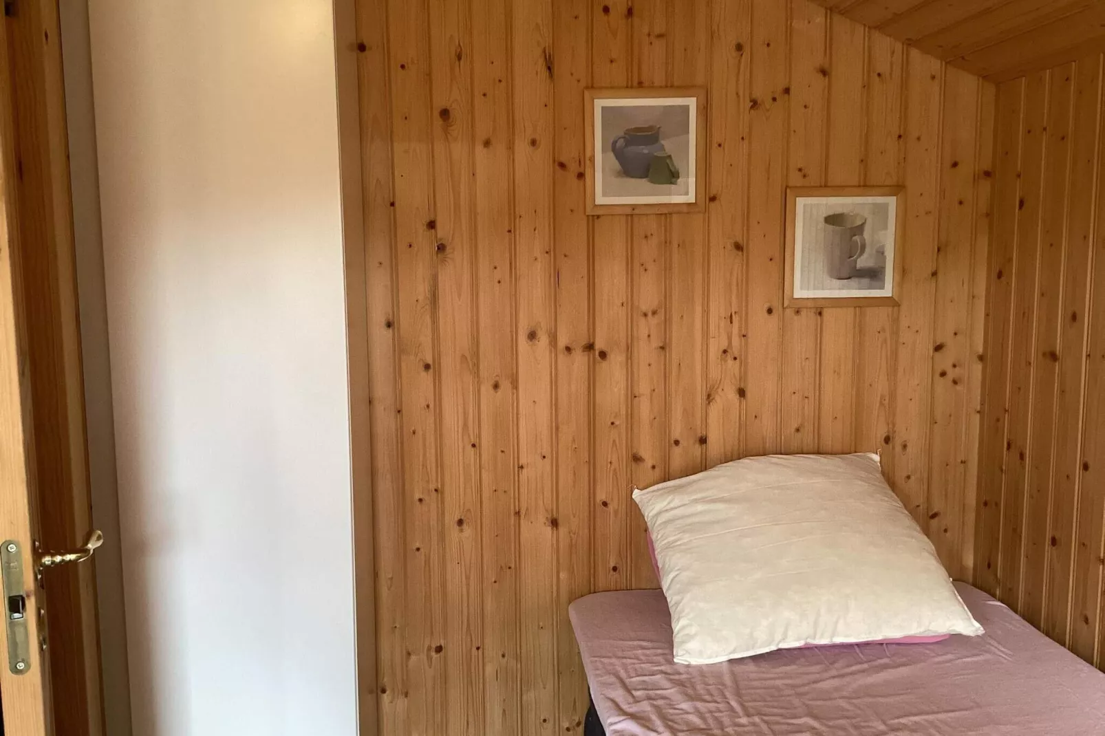 1 person holiday home in BROMÖLLA-By Traum-Indoor