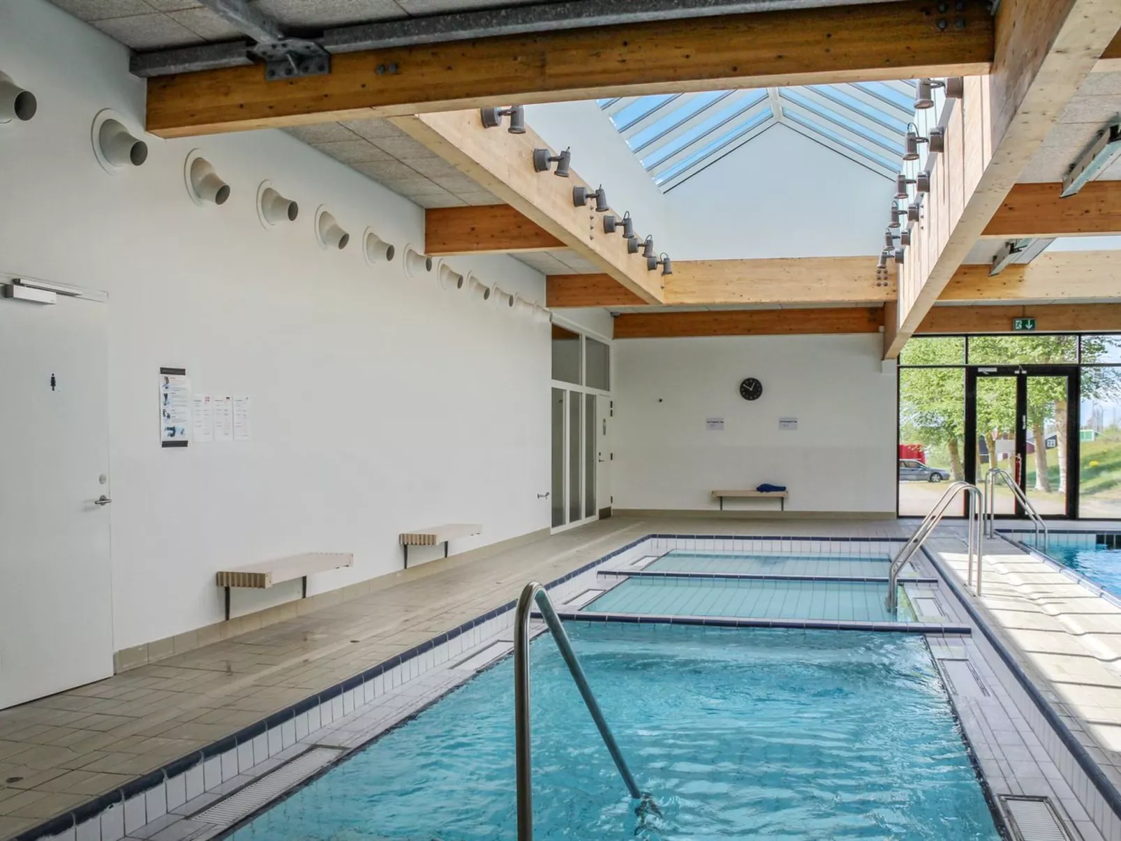 "Milo" - 5m from the sea-Draußen