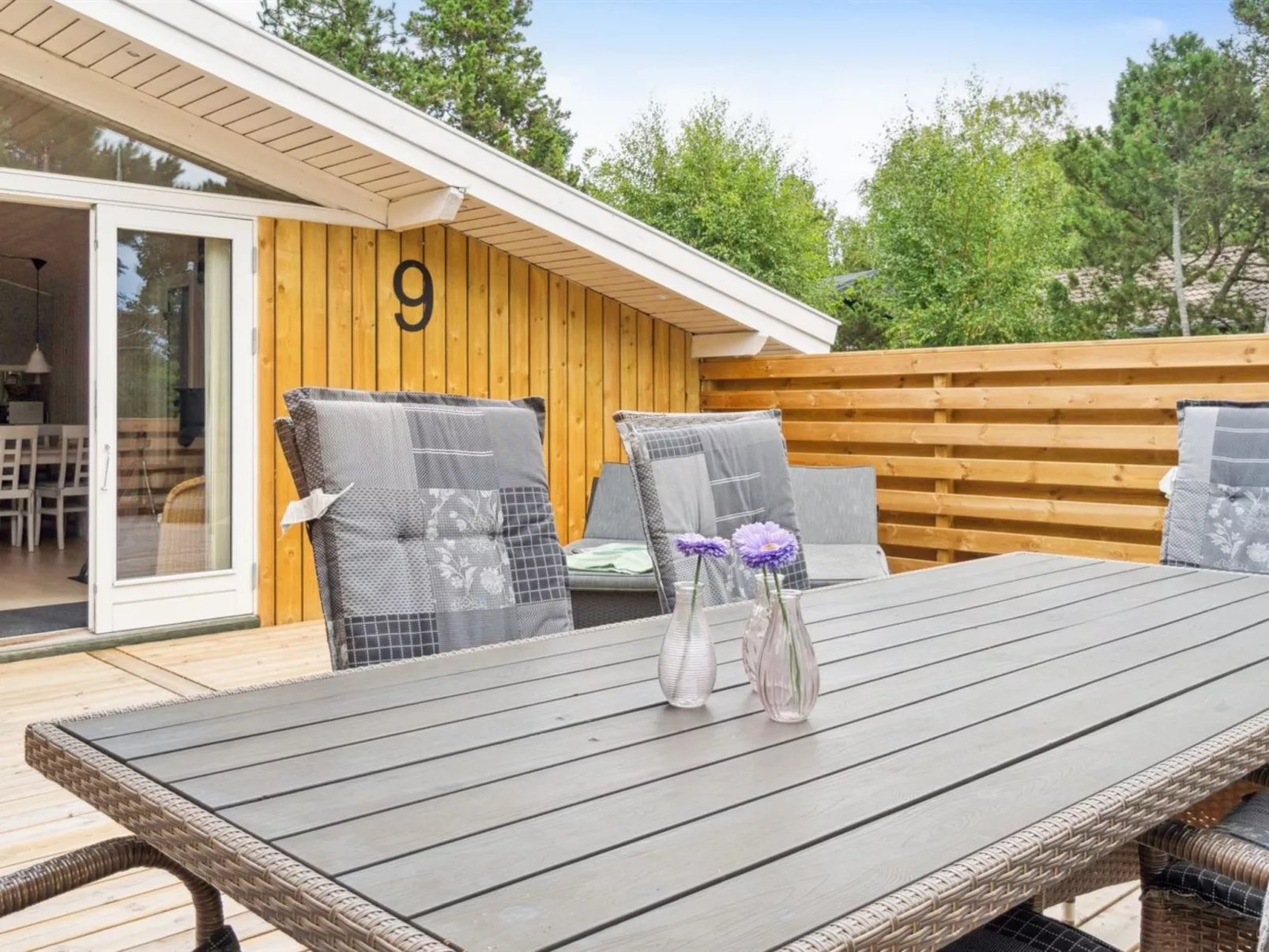 "Roir" - 250m from the sea-Outside