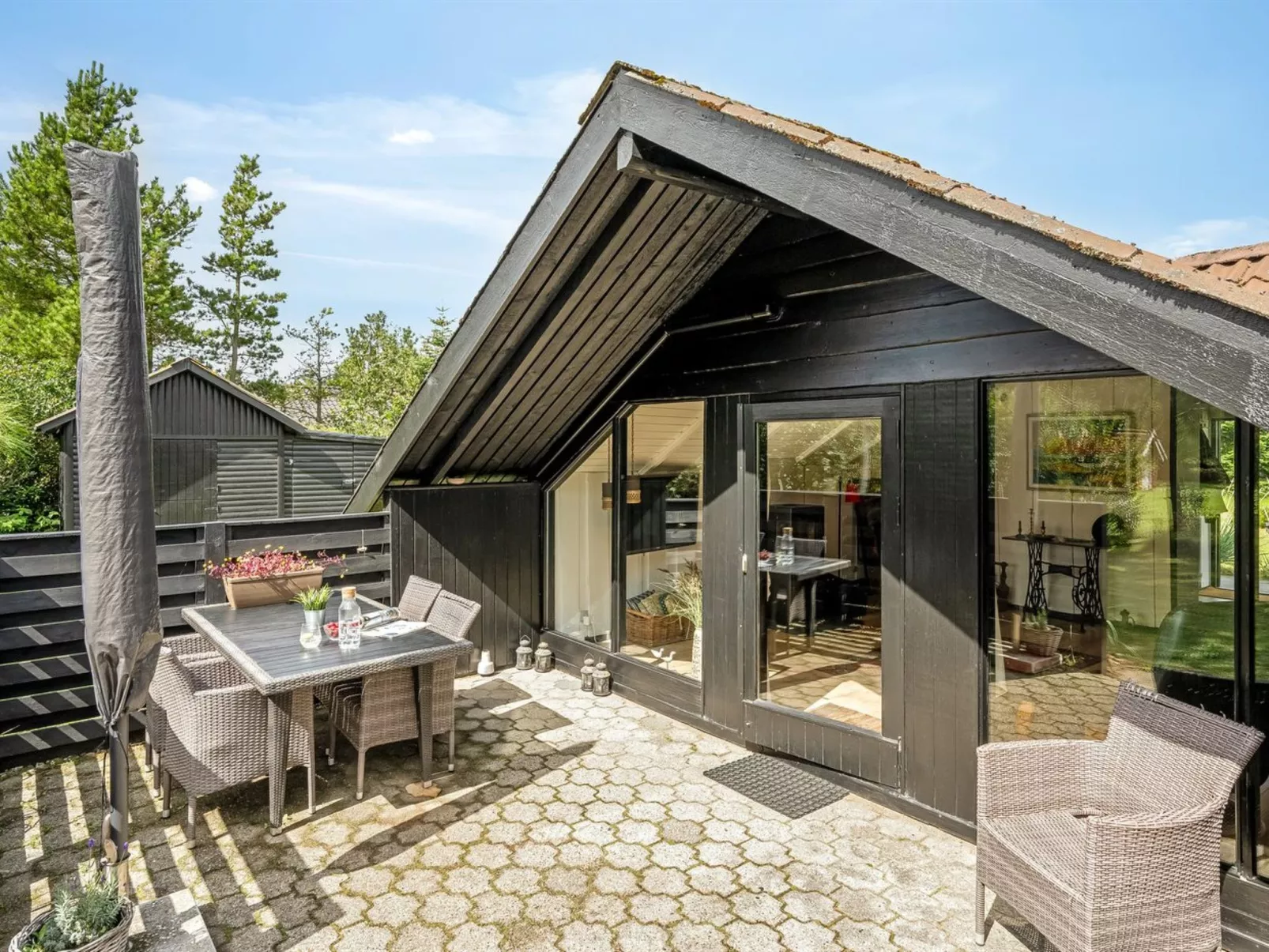 "Raita" - 350m to the fjord-Draußen