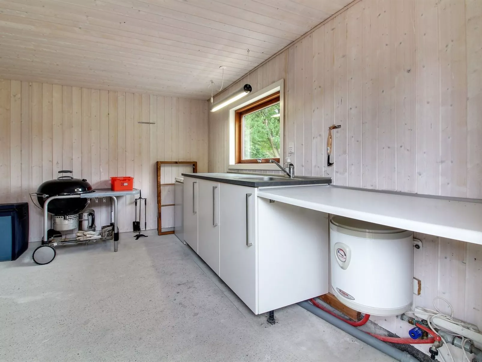 "Arvi" - 30km from the sea-Inside