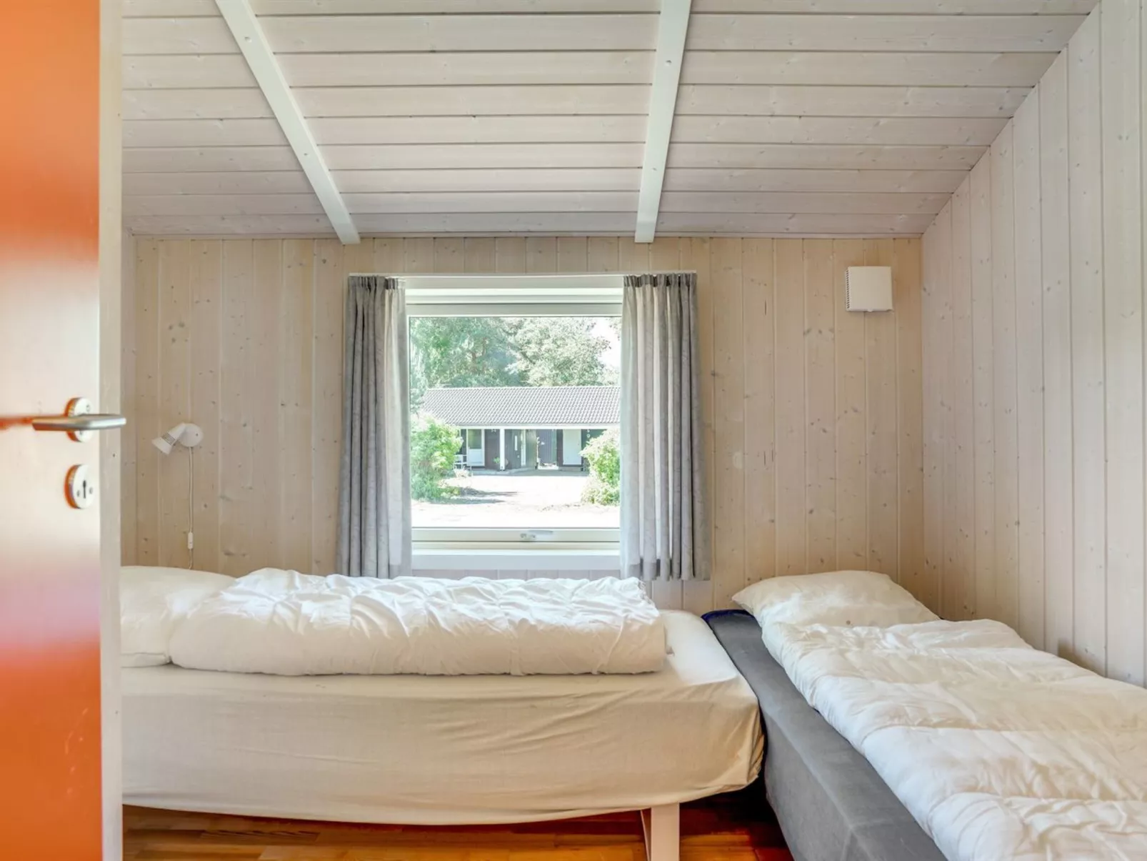 "Gith" - 800m from the sea-Inside