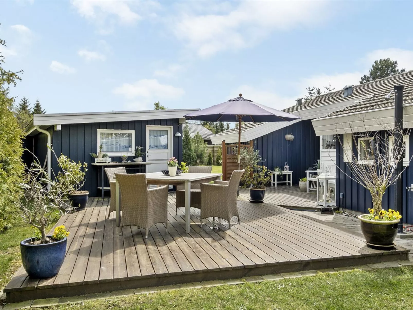 "Frithlef" - 900m from the sea-Outside