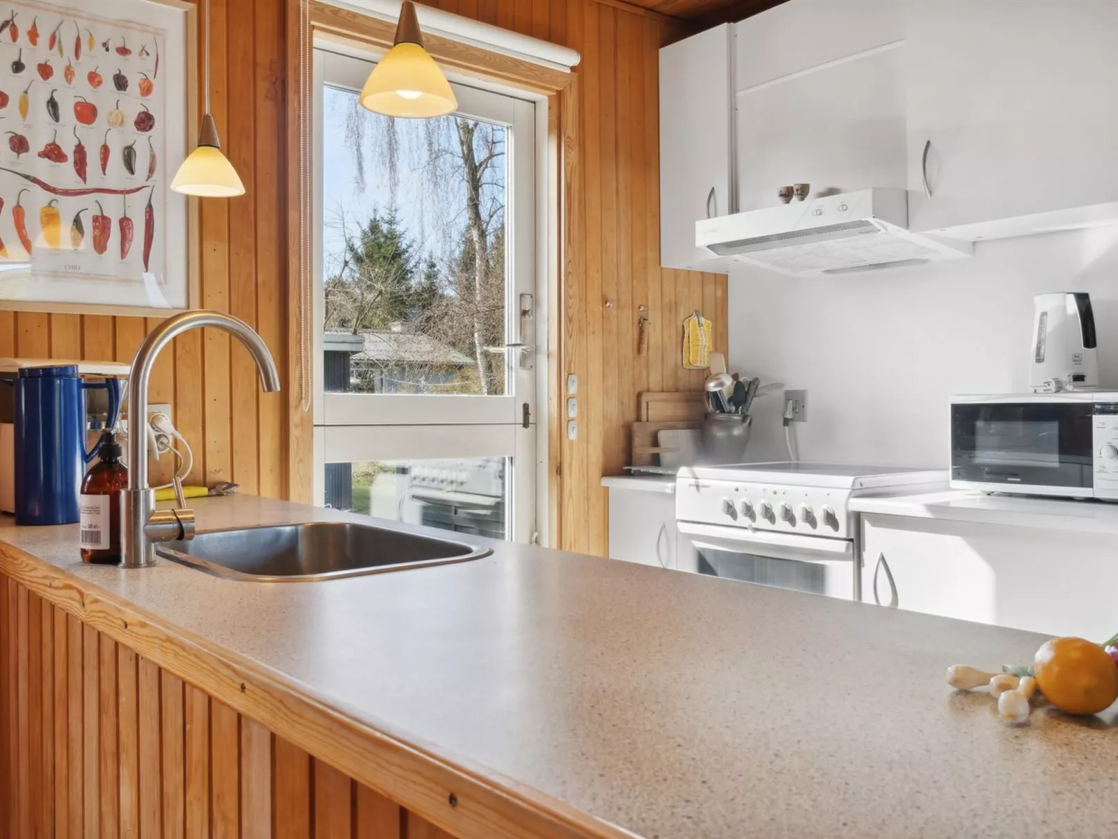 "Frode" - 400m from the sea-Inside