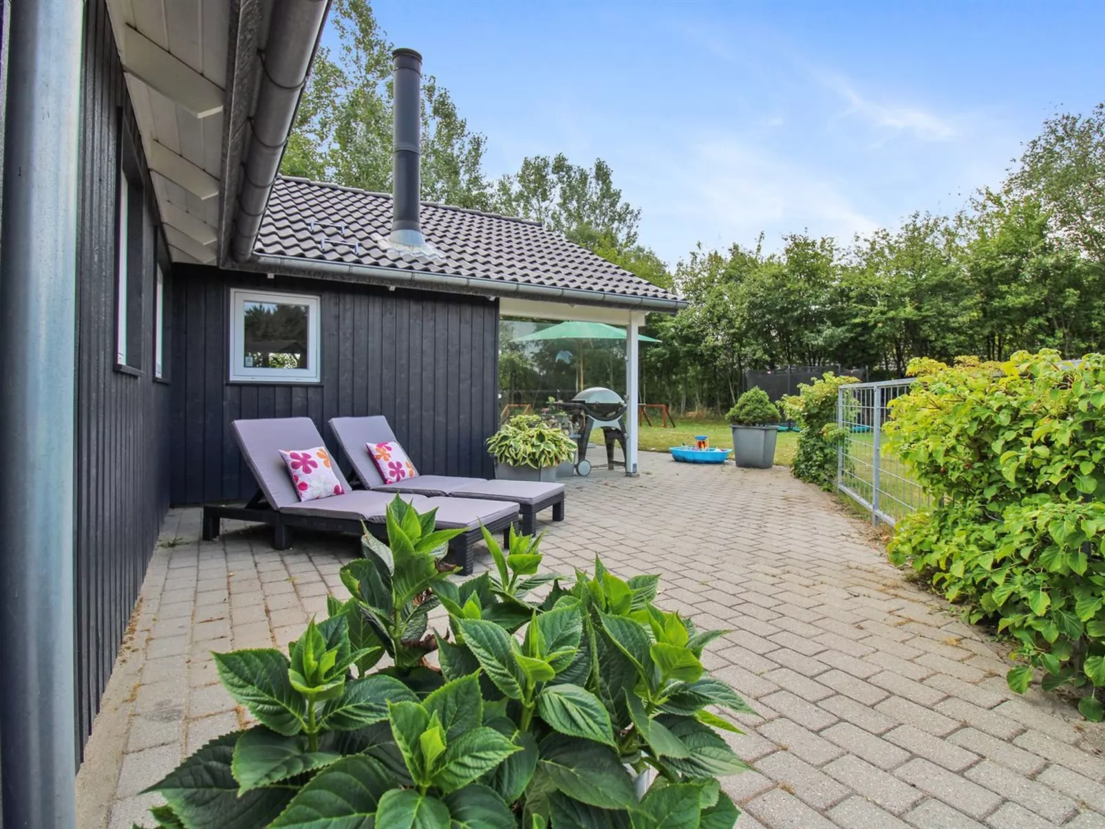 "Ulrikke" - 12km from the sea-Outside