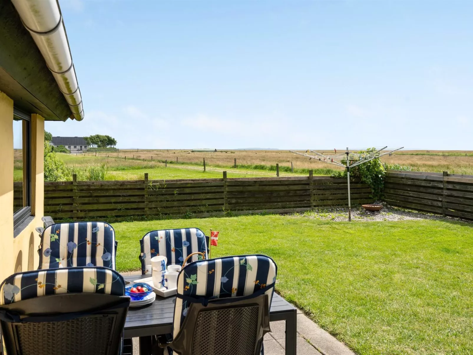 "Leocadia" - 150m to the fjord-Dehors