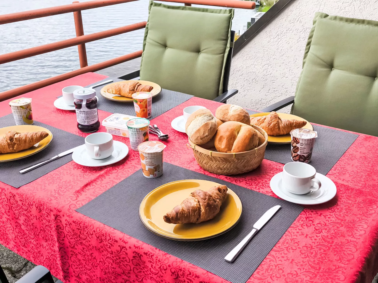 Apartment 10-Outside