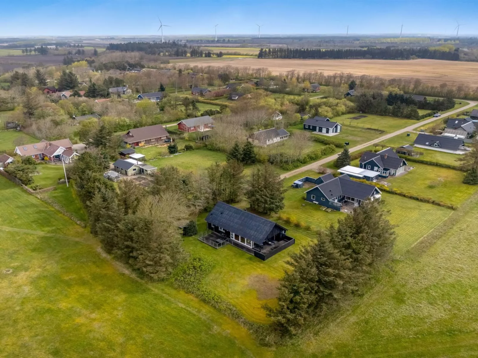 "Aleida" - 100m to the fjord-Outside