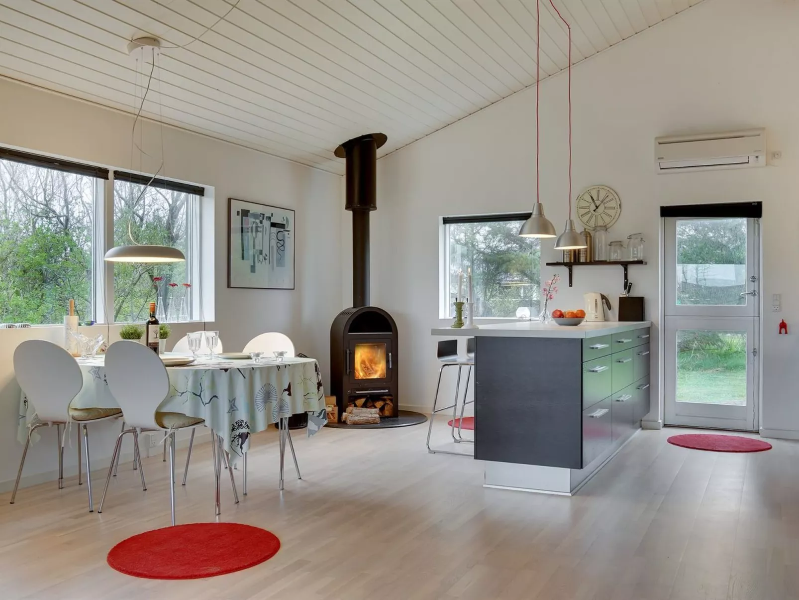 "Aarthi" - 637m from the sea-Dedans