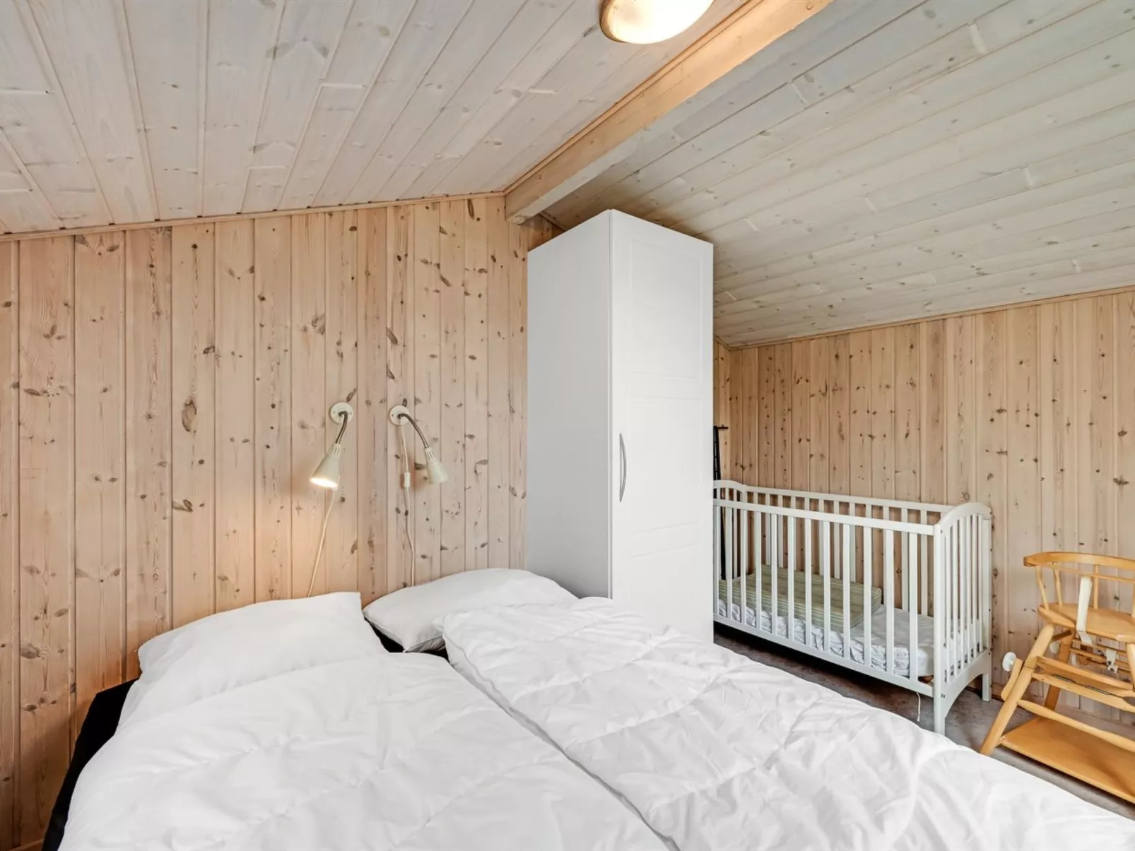 "Everd" - 500m to the fjord-Inside