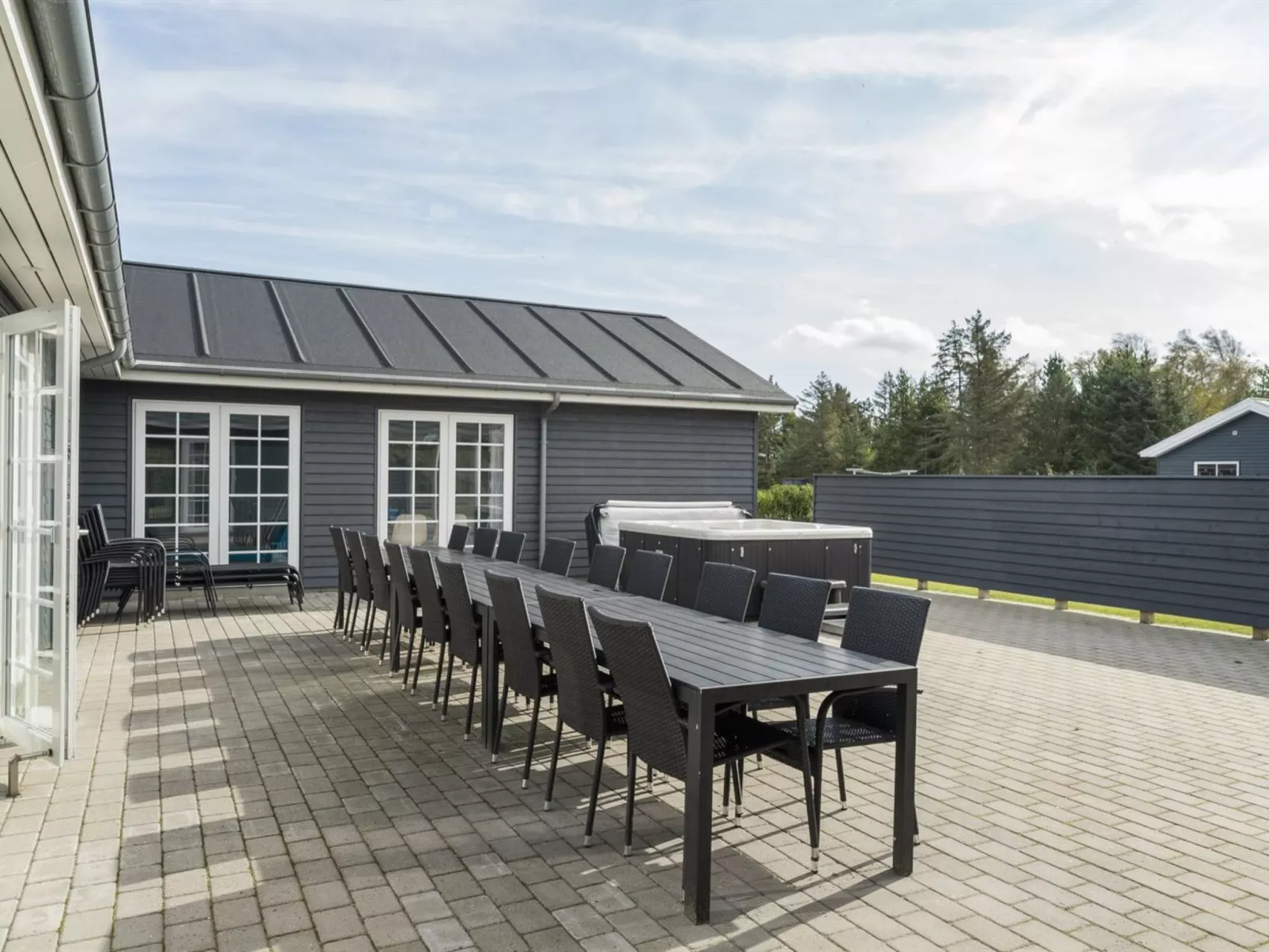 "Damita" - 350m from the sea-Outside