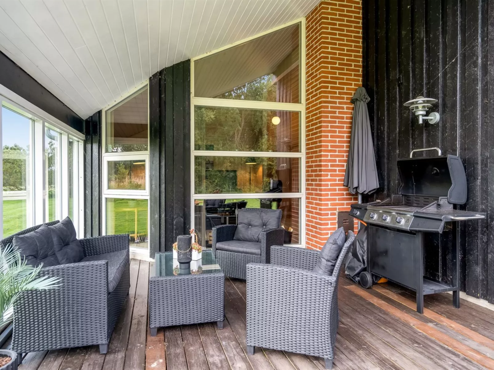 "Femke" - 250m to the fjord-Draußen