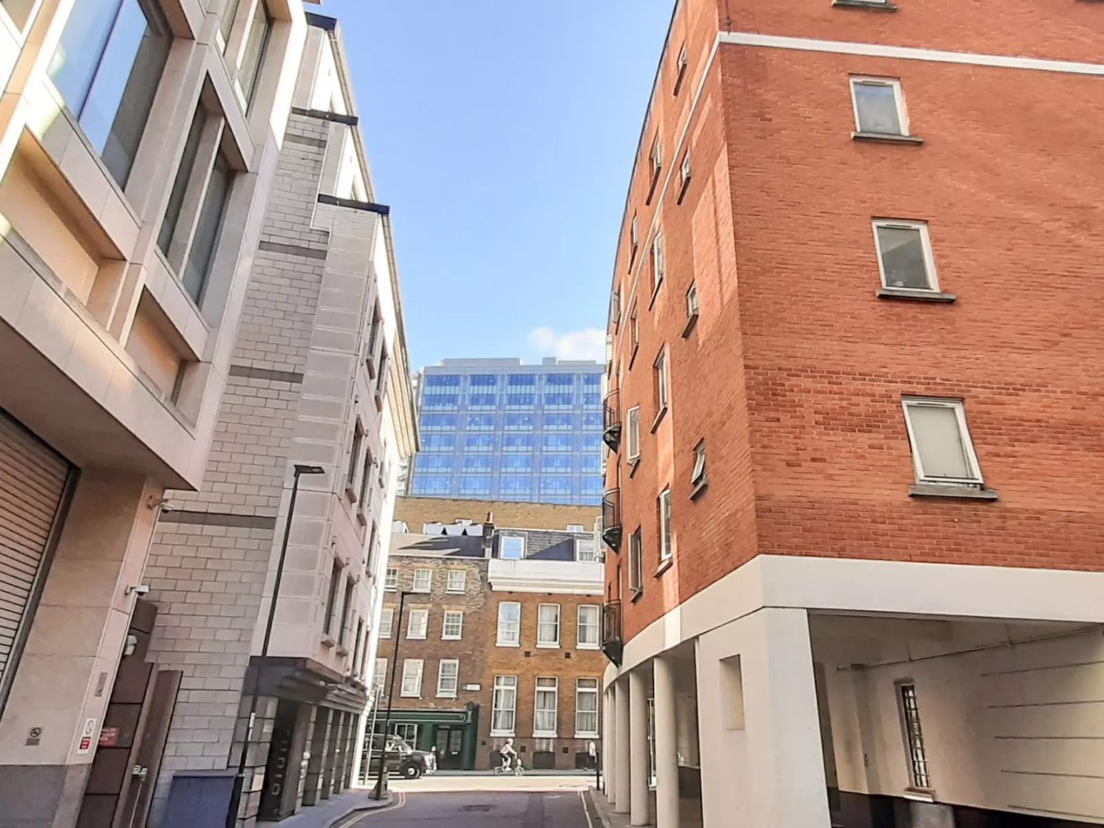 Lambs Passage-Outside