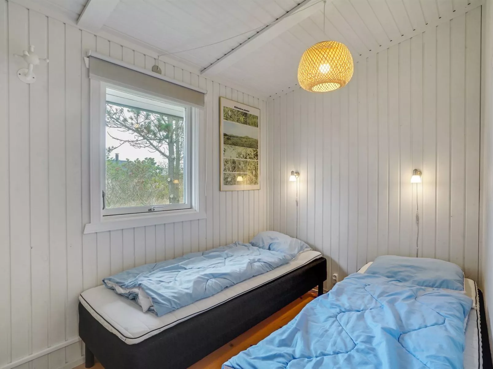 "Mads" - 950m from the sea-Drinnen