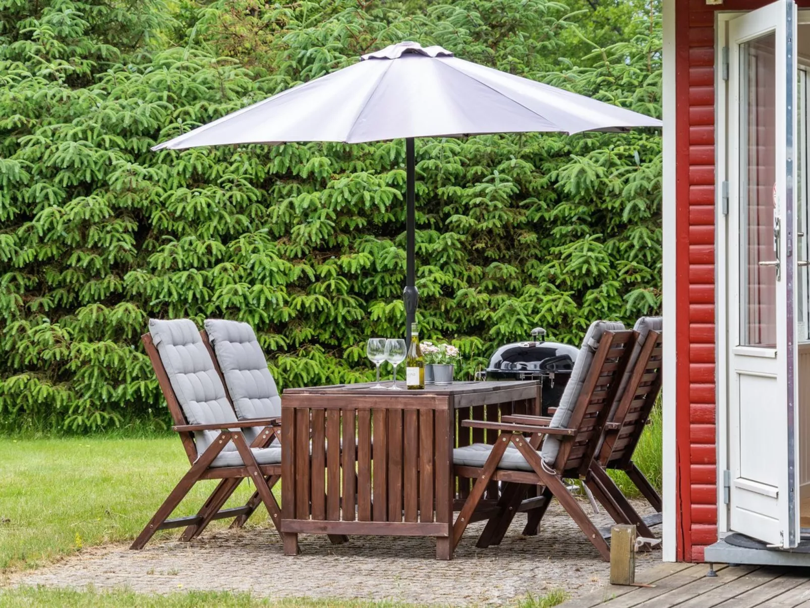 "Anevay" - 300m from the sea-Outside