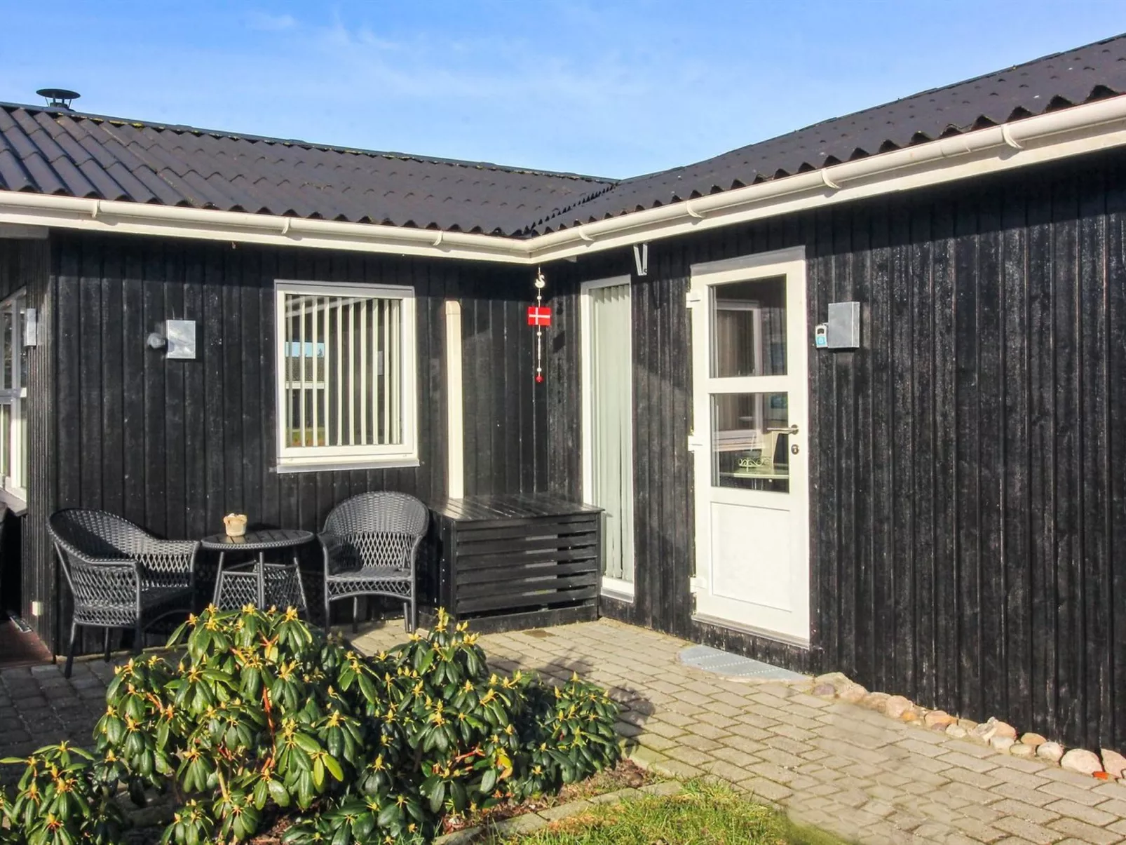 "Grit" - 650m from the sea-Draußen