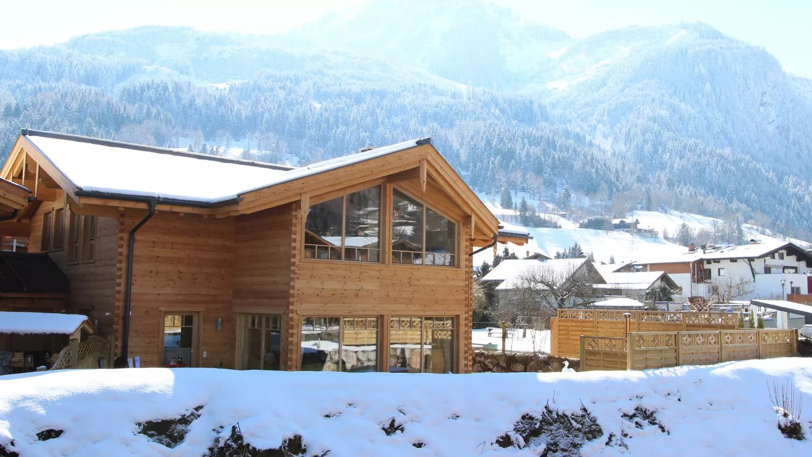 Luxury Lodge Kaprun Ost A-Außenbereich Winter