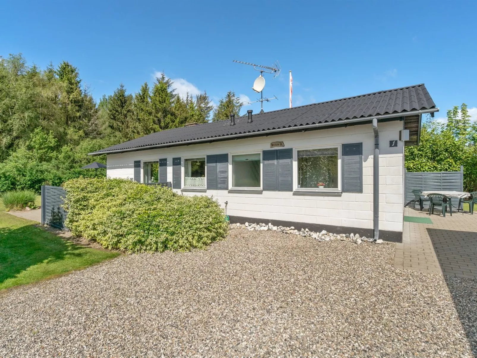 "Suni" - 400m from the sea-Outside