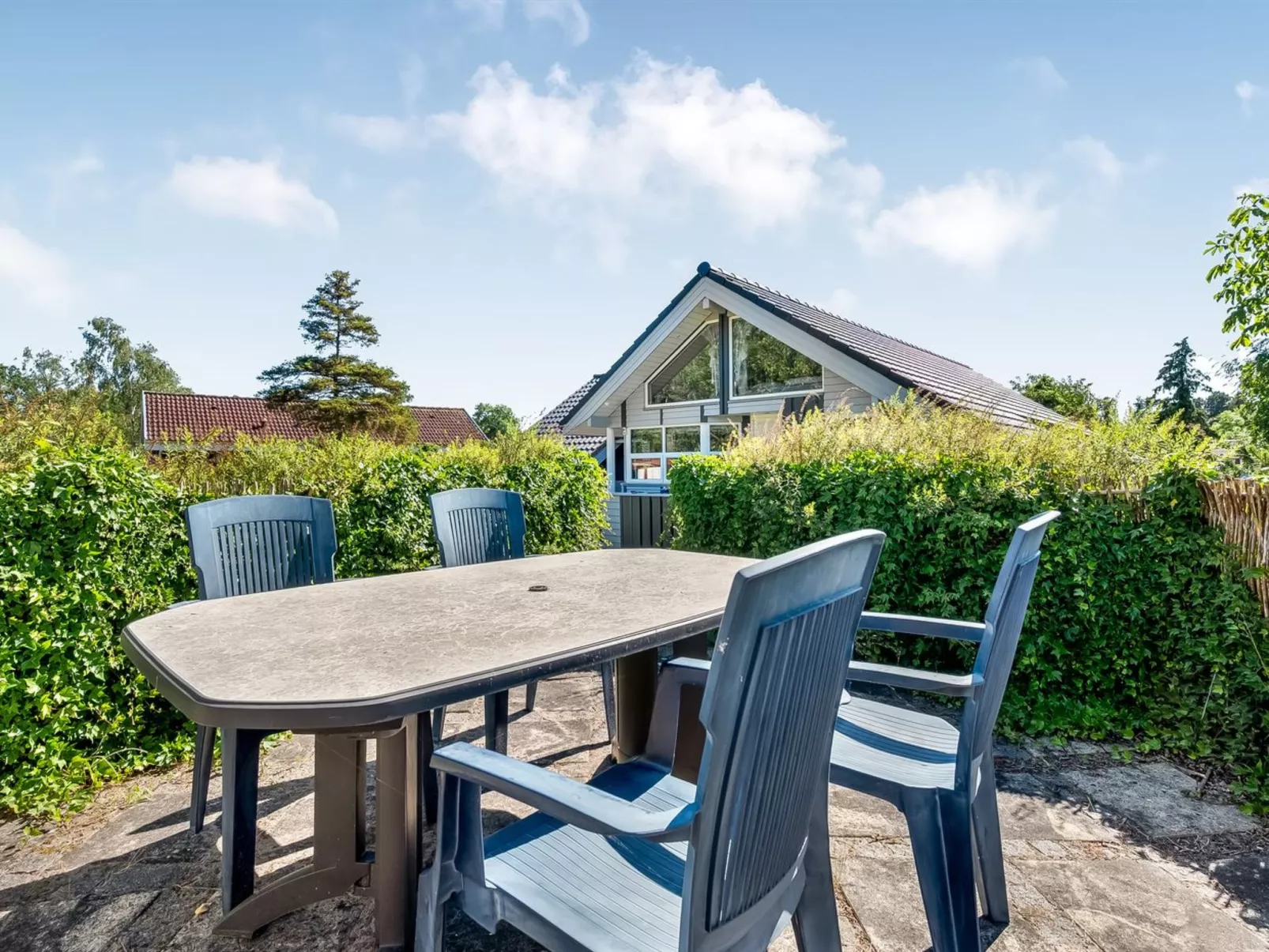 "Stryd" - 150m from the sea-Outside