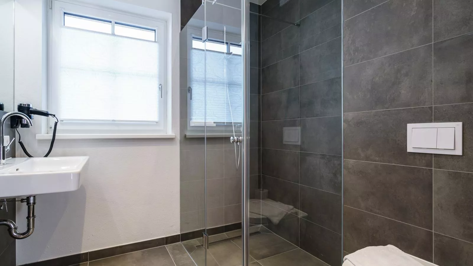 Chalet Lengberg B1-Bathroom