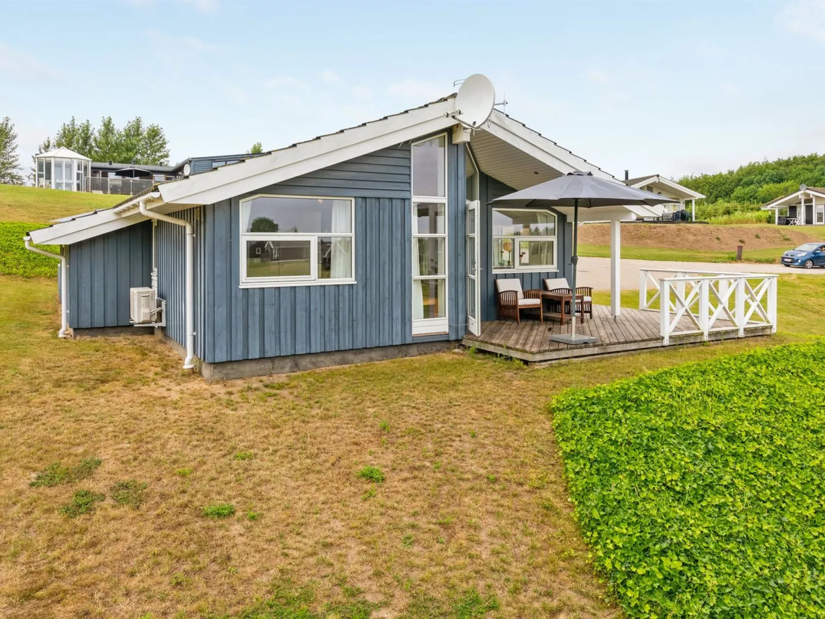 "Sisko" - 600m from the sea-Outside