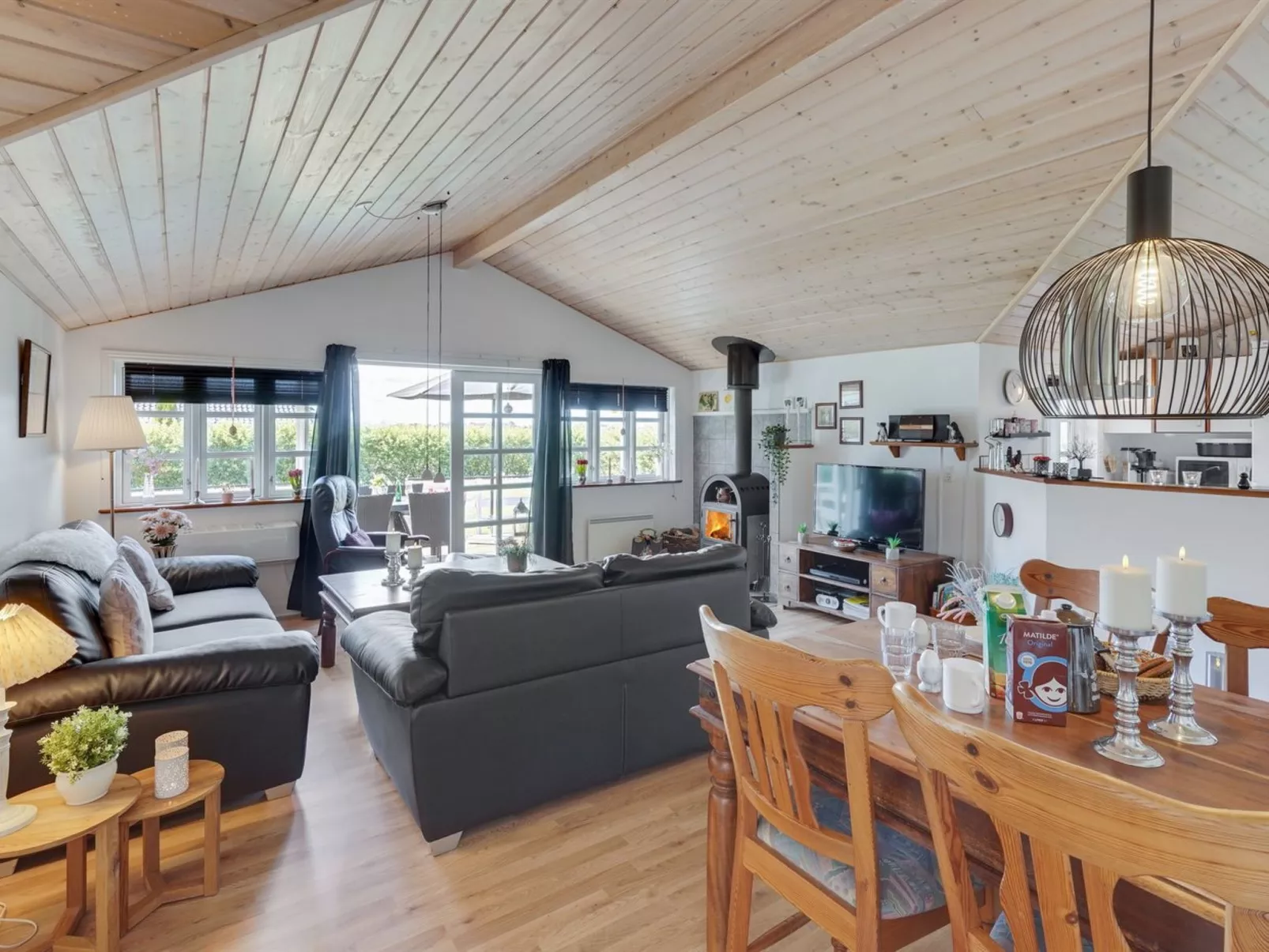 "Tolke" - 29km from the sea-Inside