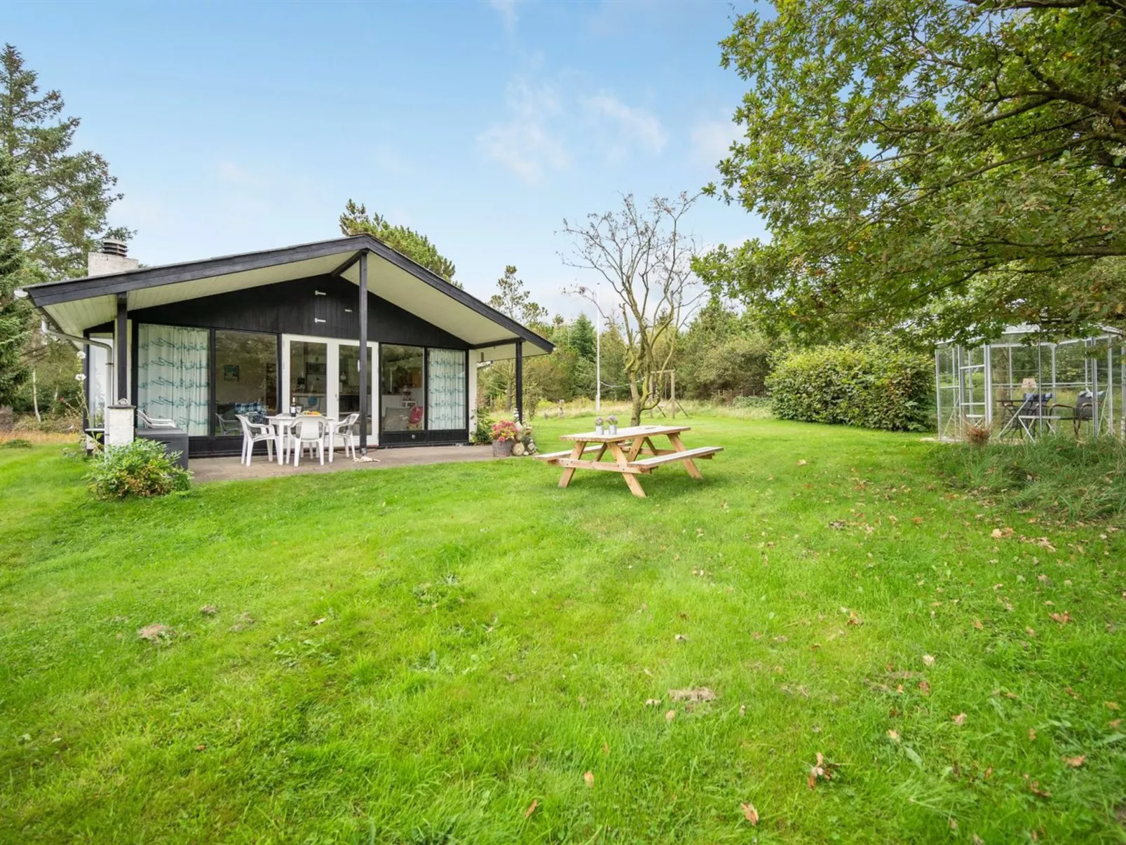 "Kaleva" - 200m to the fjord-Draußen