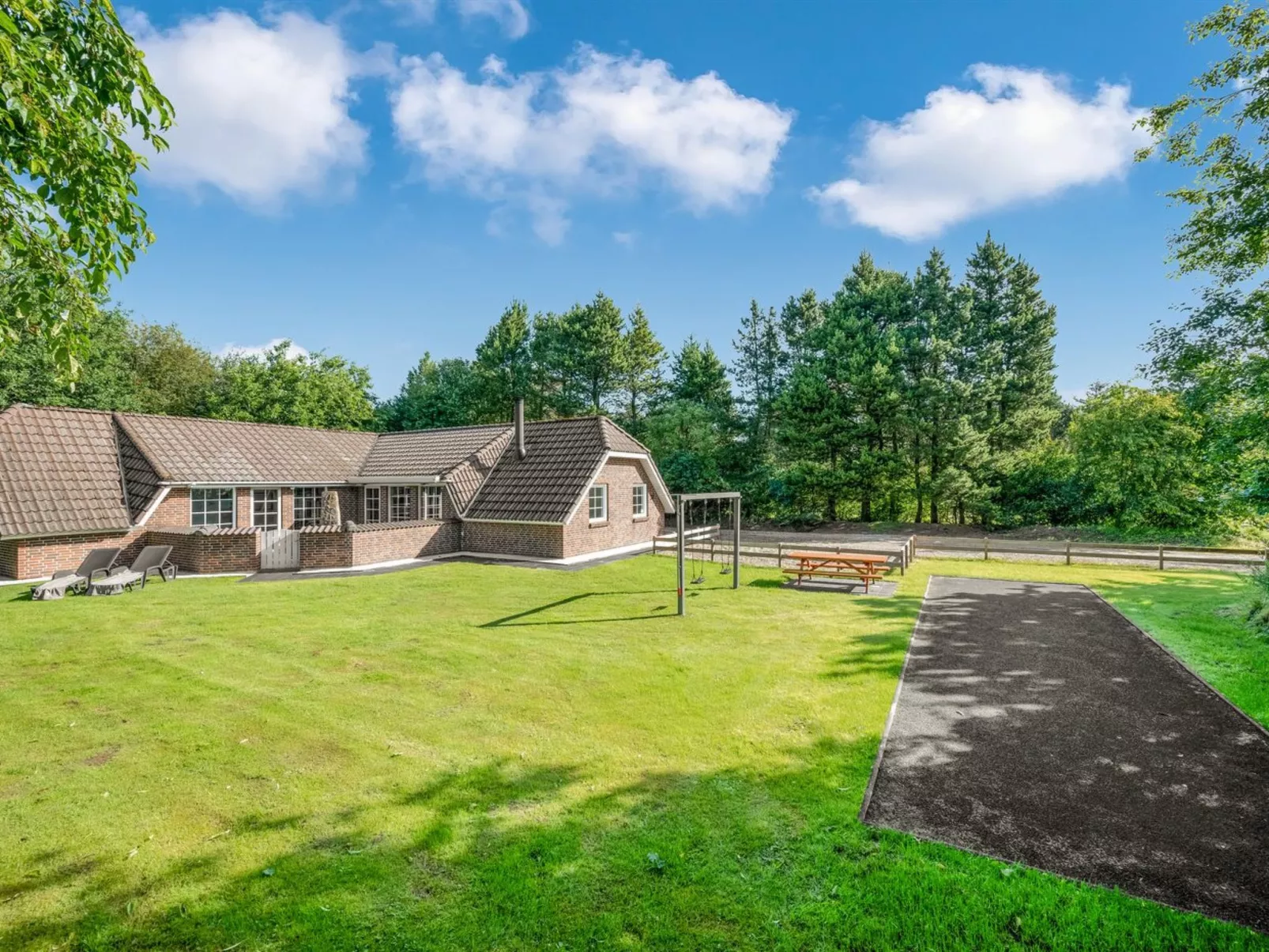 "Prohor" - 10.5km from the sea-Draußen