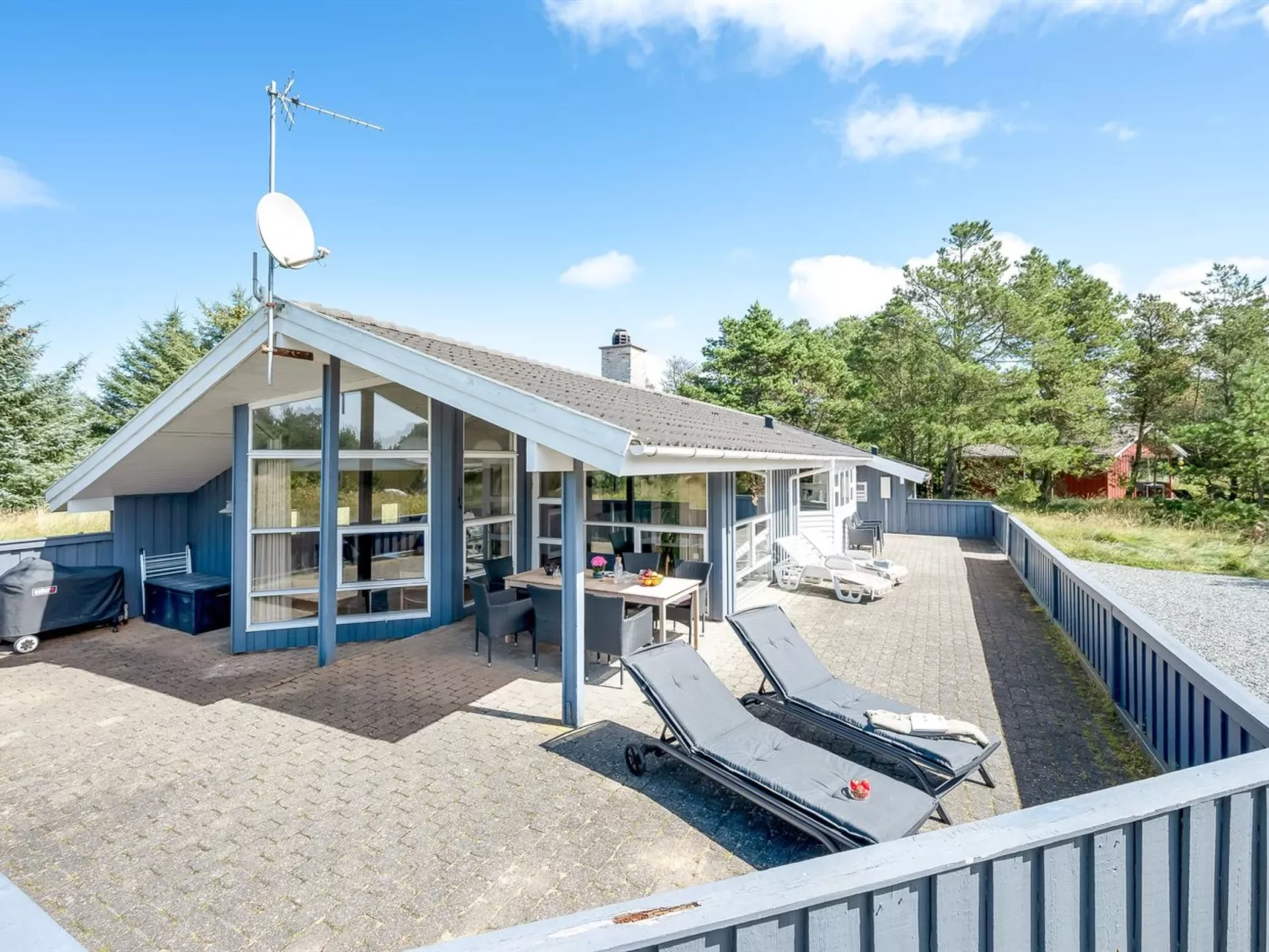 "Birgita" - 700m from the sea-Draußen