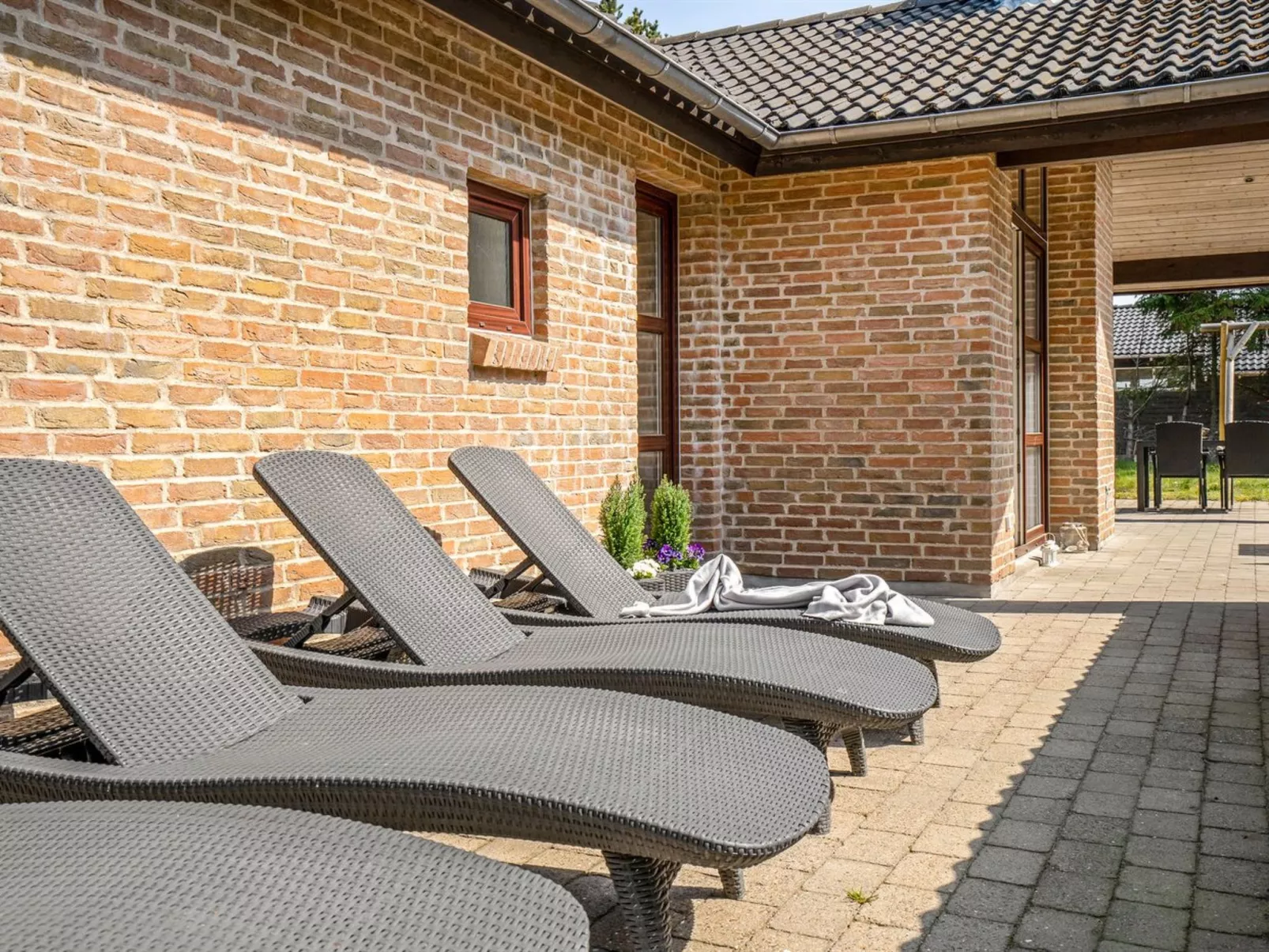 "Ehlin" - 150m from the sea-Outside