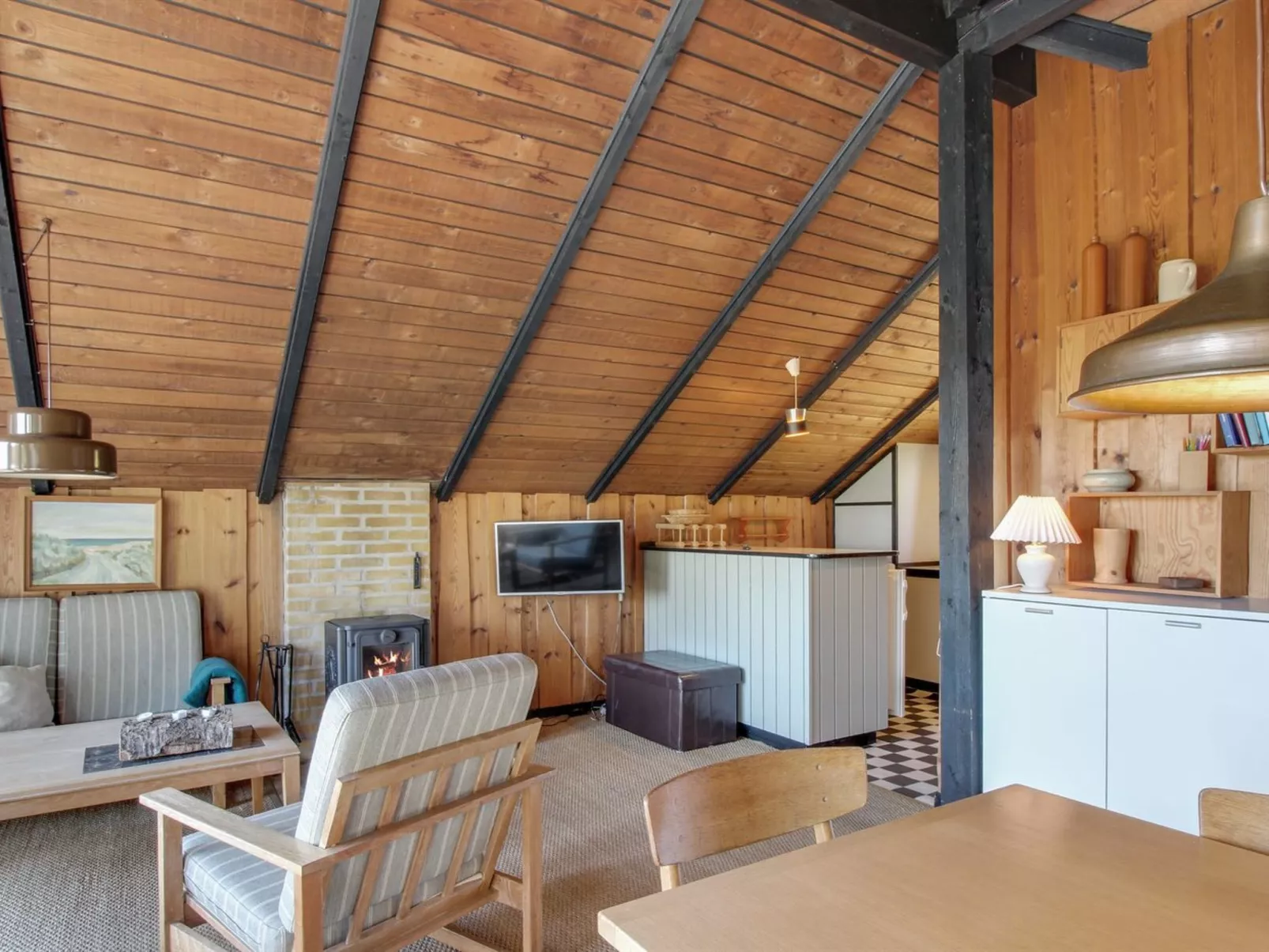 "Ernst" - 700m from the sea-Dedans