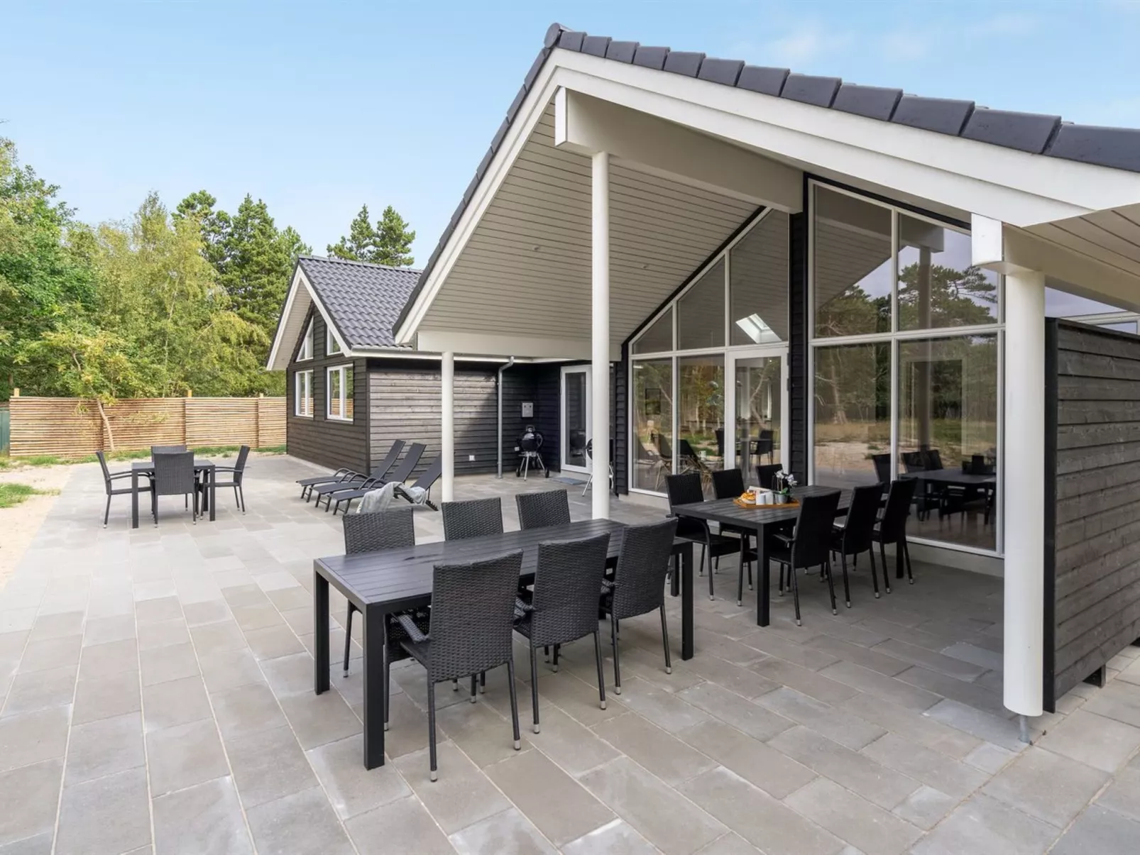 "Jorn" - 75m from the sea-Outside